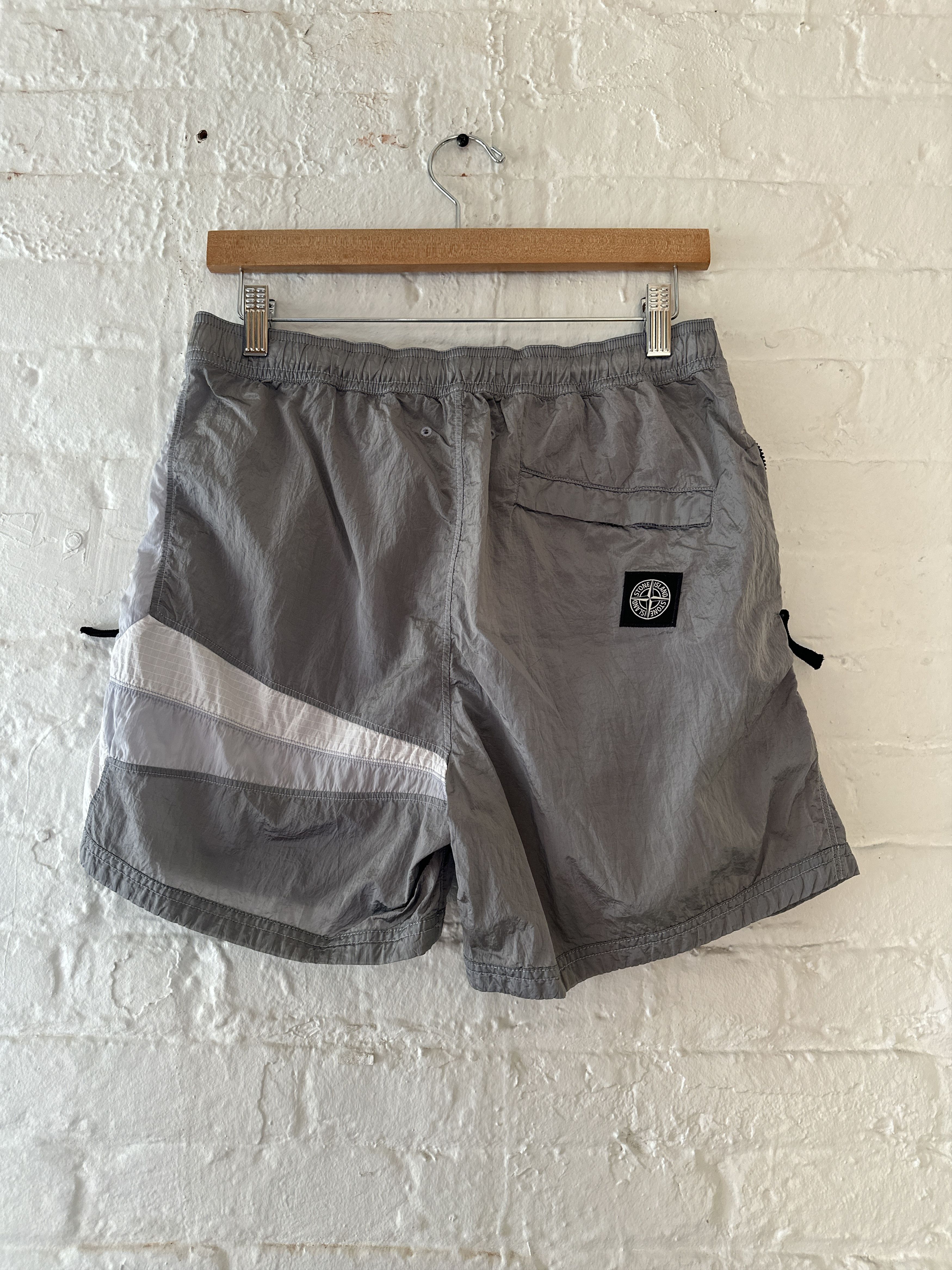 Stone Island Stone Island Paneled Shorts Size US 30 / EU 46 - 3 Thumbnail