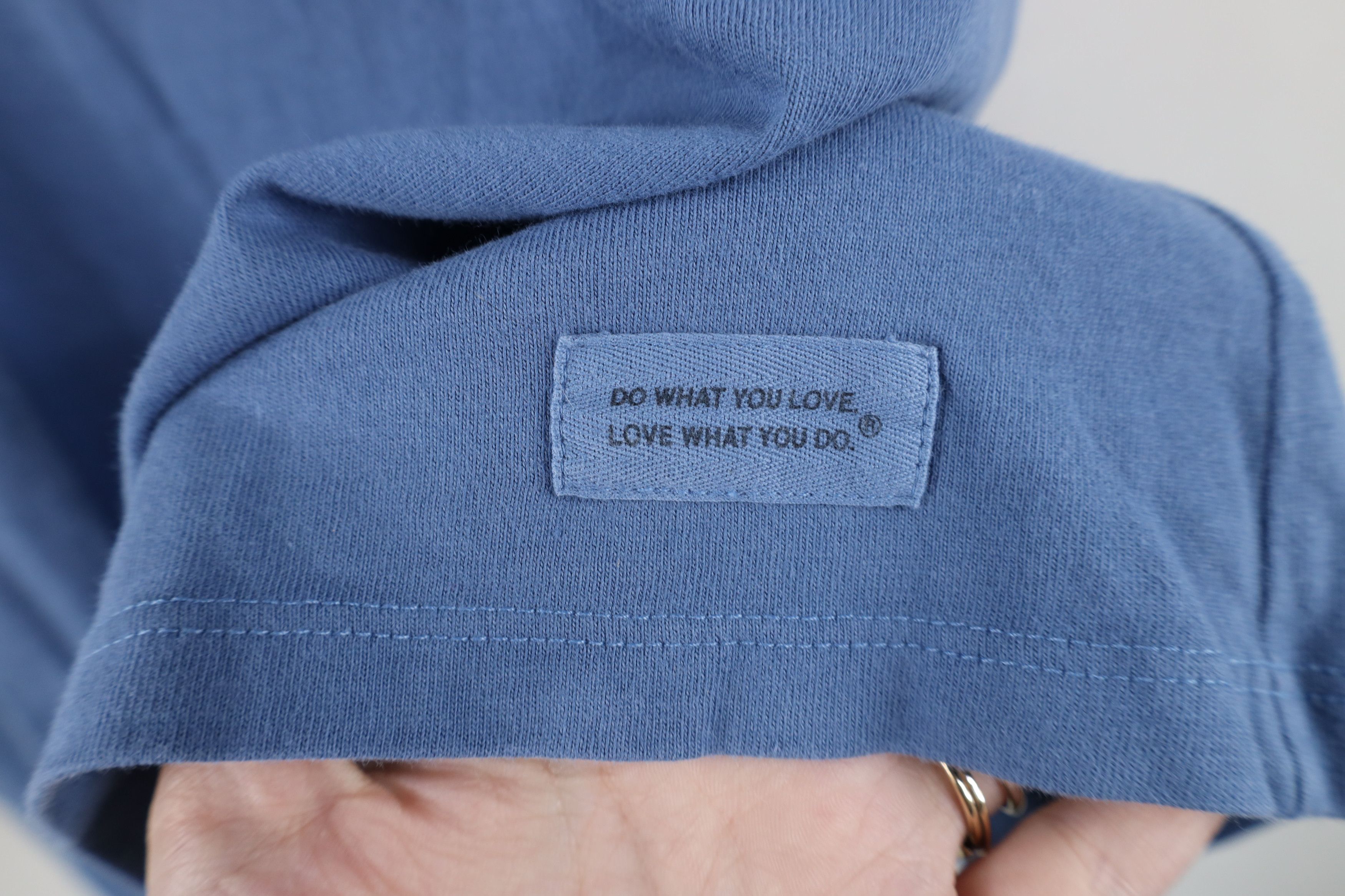 Life is Good Life Is Good Sloth Couch Short Sleeve T-Shirt Blue Cotton Size S / US 4 / IT 40 - 4 Thumbnail