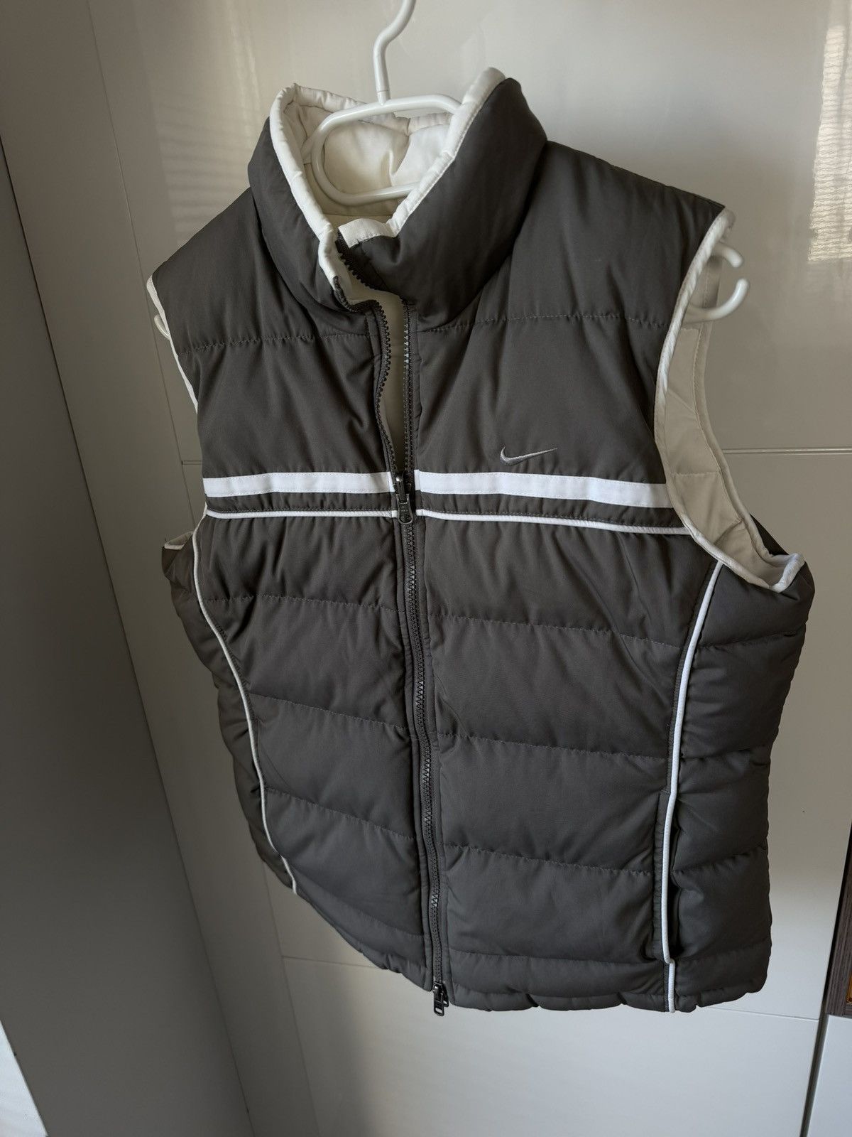 Vintage ‼️Vintage Knit Swoosh Logo Puffer Reversible Brown Vest‼️ Size M / US 6-8 / IT 42-44 - 4 Thumbnail