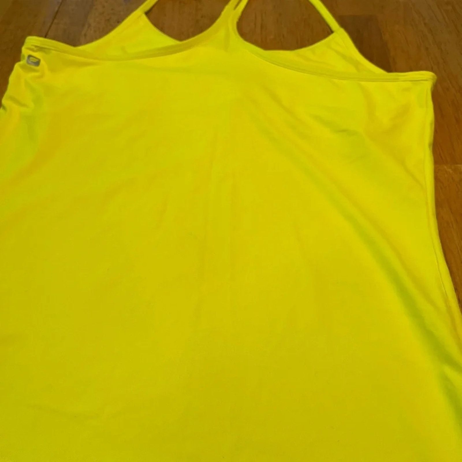 Fabletics Fabletics athletic top, size Medium Size M / US 6-8 / IT 42-44 - 2 Thumbnail