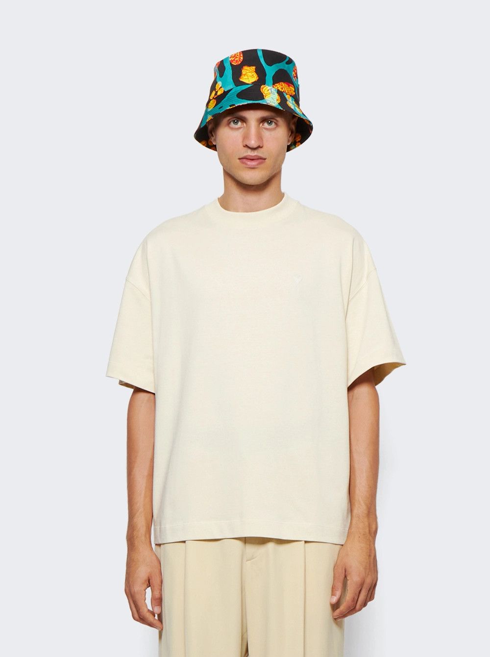 AMI Beige Ami De Couer Logo Oversized T-Shirt | Grailed