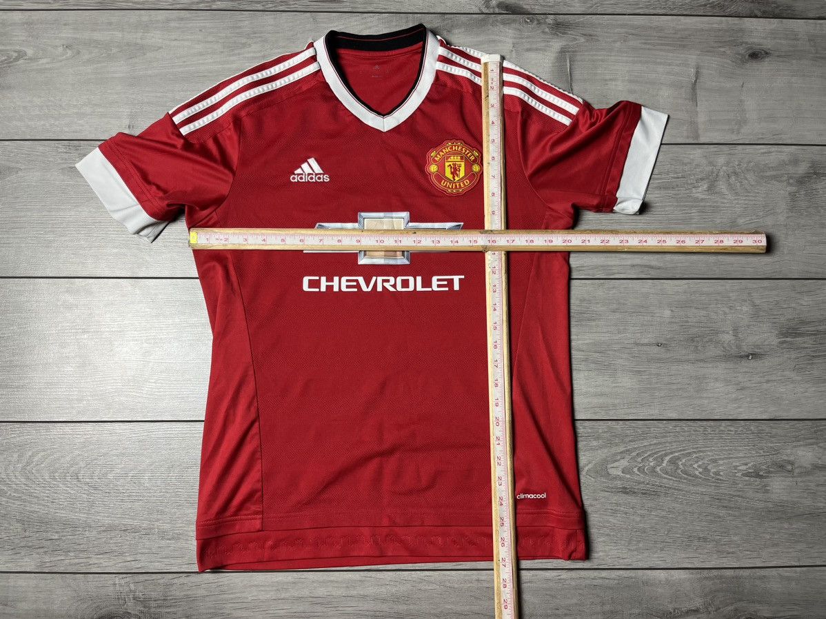 Adidas Adidas Manchester united jersey size Medium Size US M / EU 48-50 / 2 - 7 Thumbnail