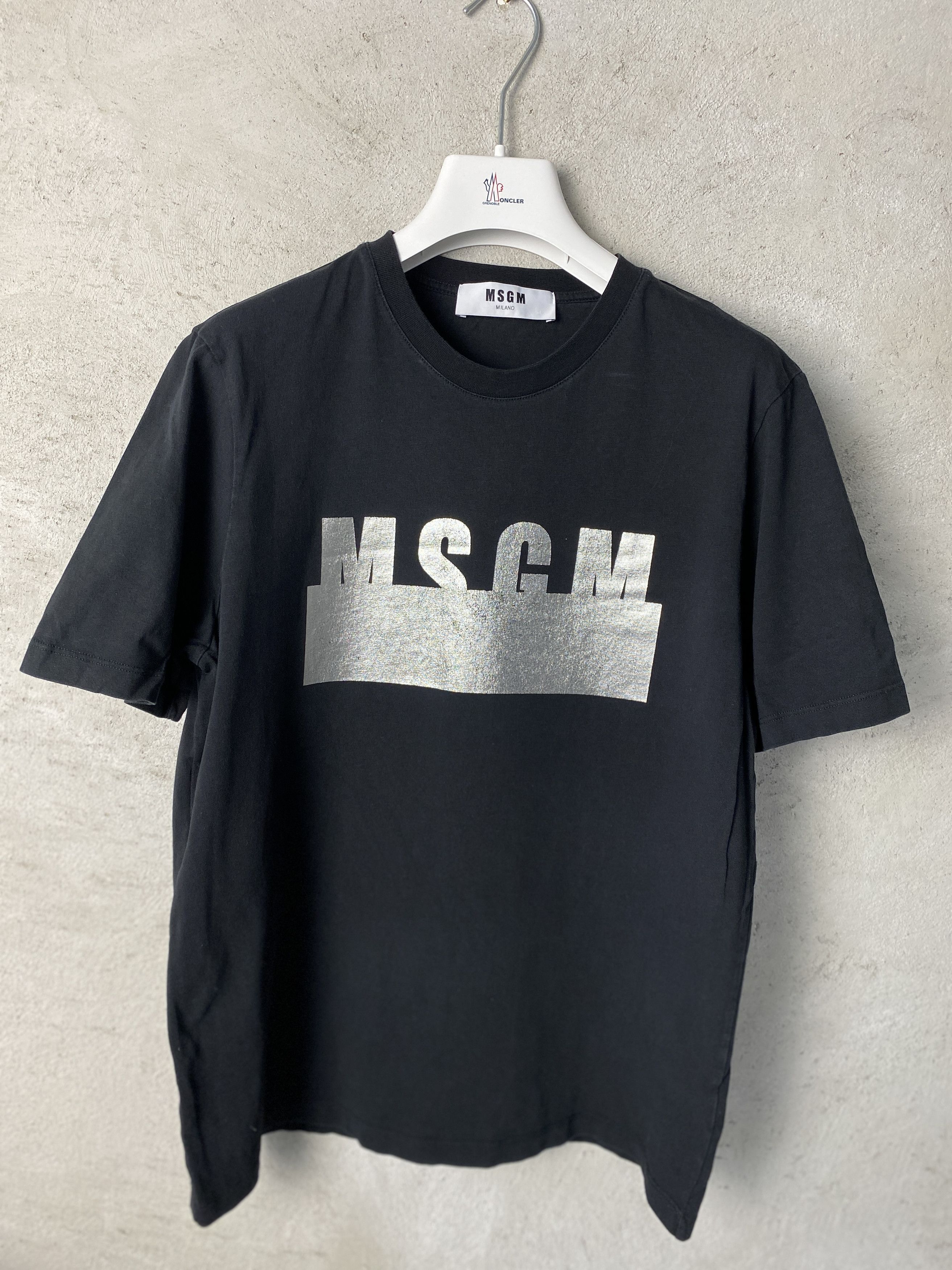 Tシャツ・カットソー MSGM Men T Shirts 2000MM50020000299 Black Round neck cotton T-shirt black with micro logo | Shop MSGM