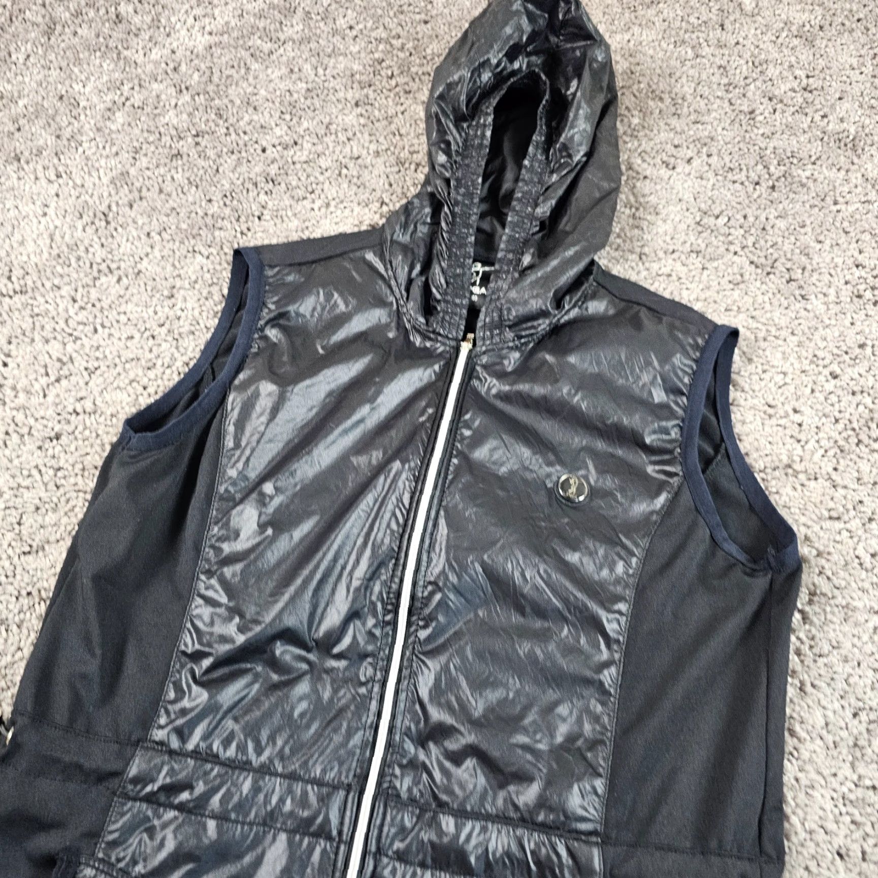 Vintage LPGA Women's Vest Small Black Full Zip Hooded Windbreaker Golf Adjustable Pockets Size S / US 4 / IT 40 - 2 Thumbnail