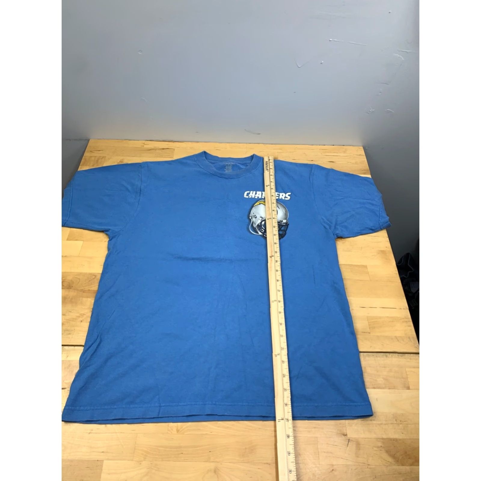 Reebok Reebok San Diego Chargers Schedule Shirt Mens M Blue Y2K Crew Necl 2010 12054 Size US M / EU 48-50 / 2 - 5 Thumbnail