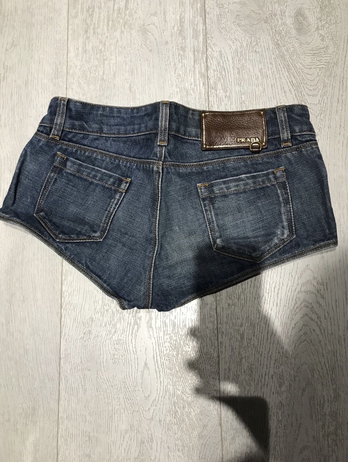 Prada PRADA Denim Jeans Shorts Navy Blue Vintage runway chic Size 25" / US 0 / IT 36 - 1 Thumbnail