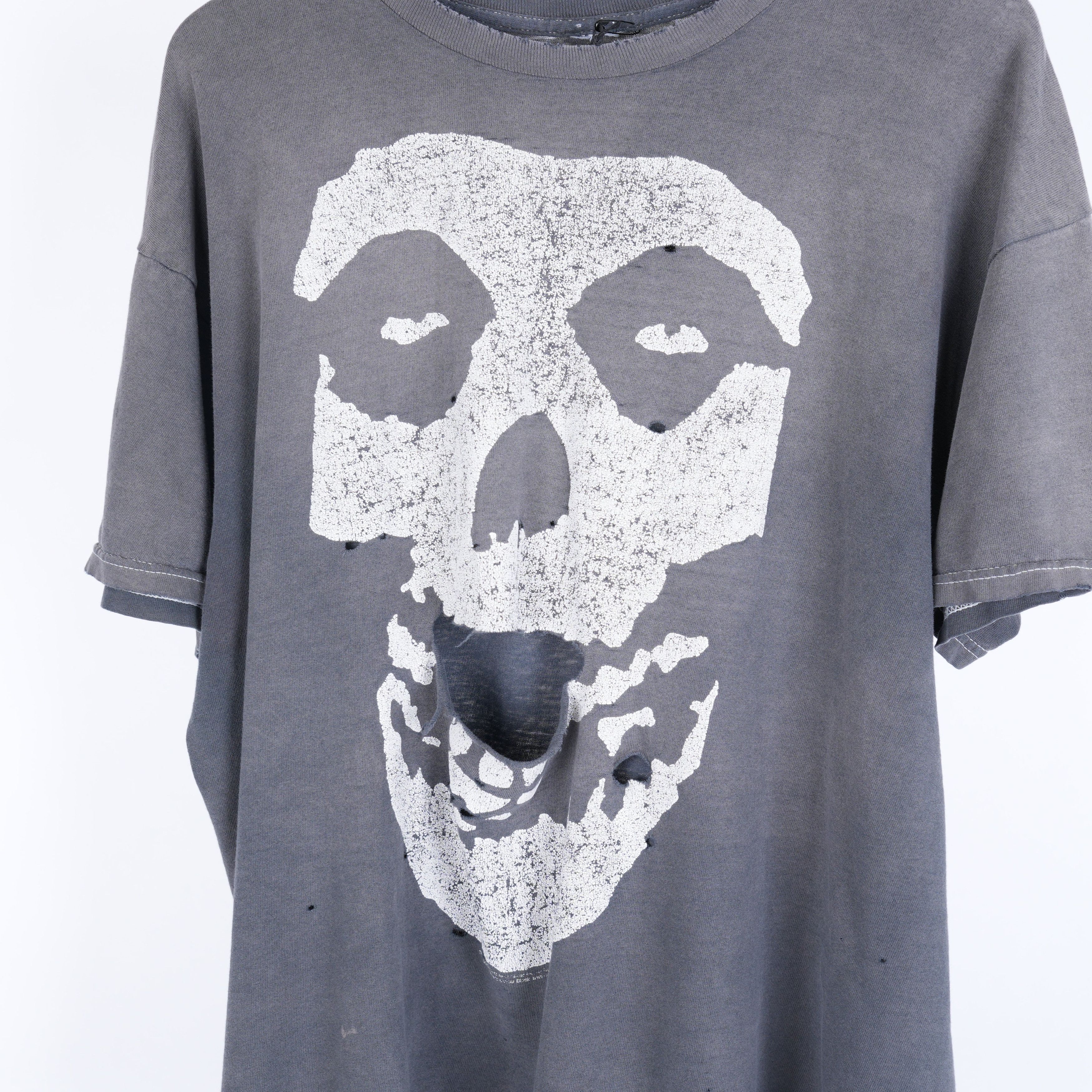 Vintage VINTAGE MISFITS THRASHED SKULL TEE Size US L / EU 52-54 / 3 - 3 Thumbnail