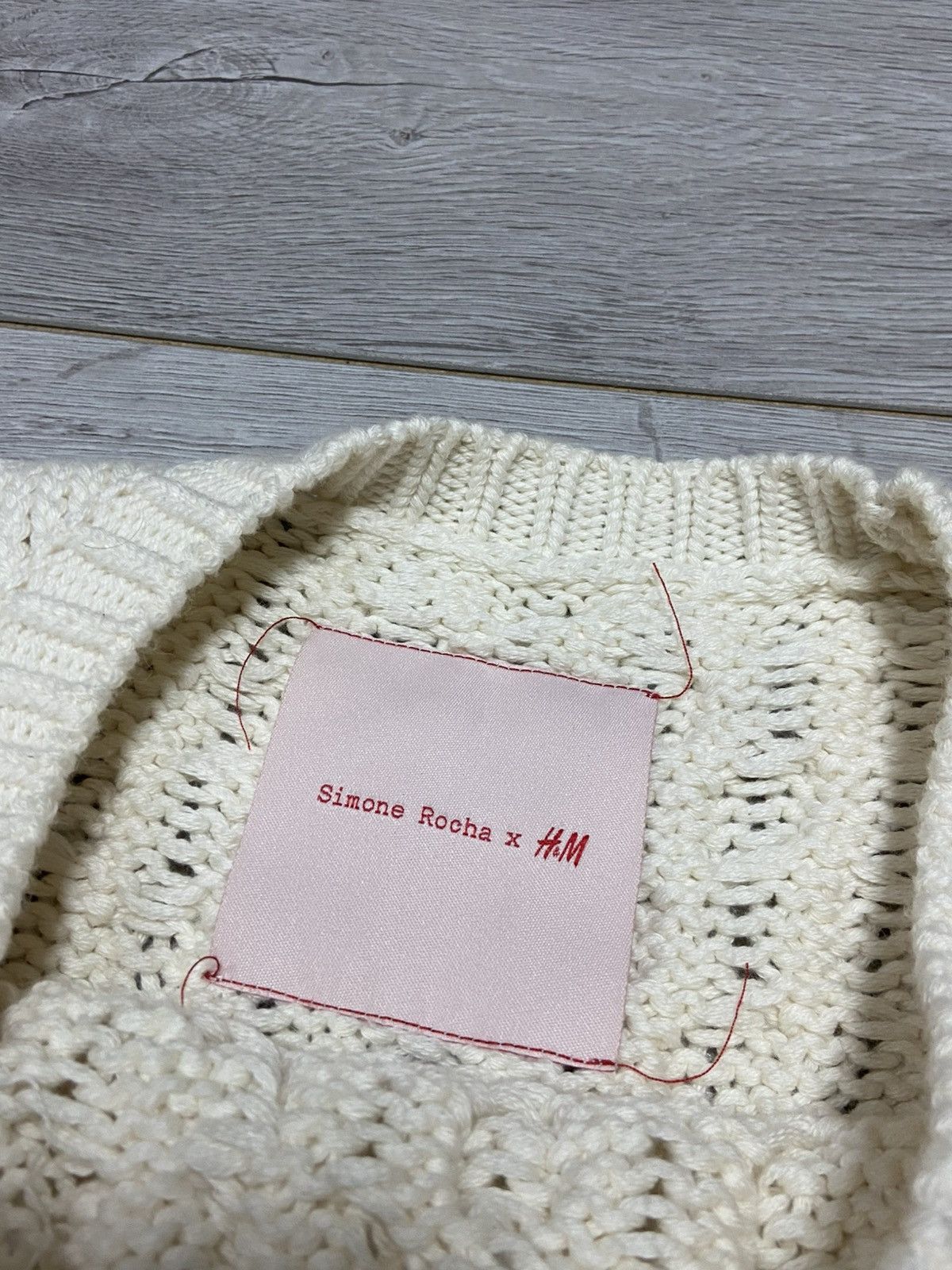 Simone Rocha Simone Rocha x H&M oversize knitted sweater pearls unisex Size US M / EU 48-50 / 2 - 9 Thumbnail