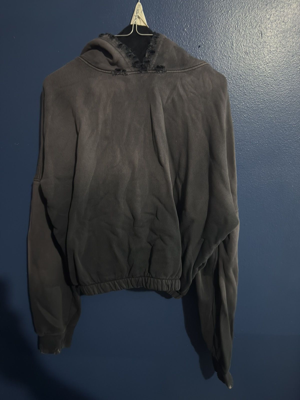 MOOJIMOOJIUS MOOJIMOOJI black distressed hoodie Size US XS / EU 42 / 0 - 1 Thumbnail