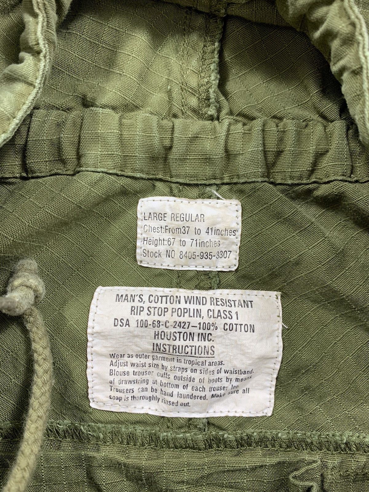 Vintage Vintage Military Rip Stop Poplin Jacket Hoodie Size US L / EU 52-54 / 3 - 6 Thumbnail