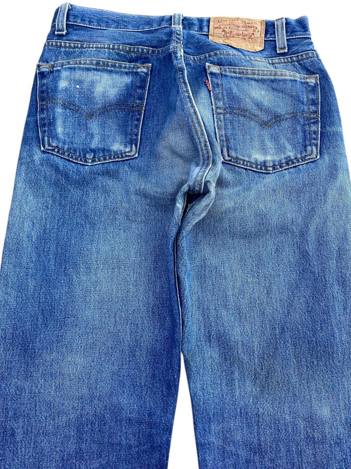 Levi's Vintage Levi’s Faded Blue Wash Style Loose Jeans Size US 28 / EU 44 - 4 Thumbnail