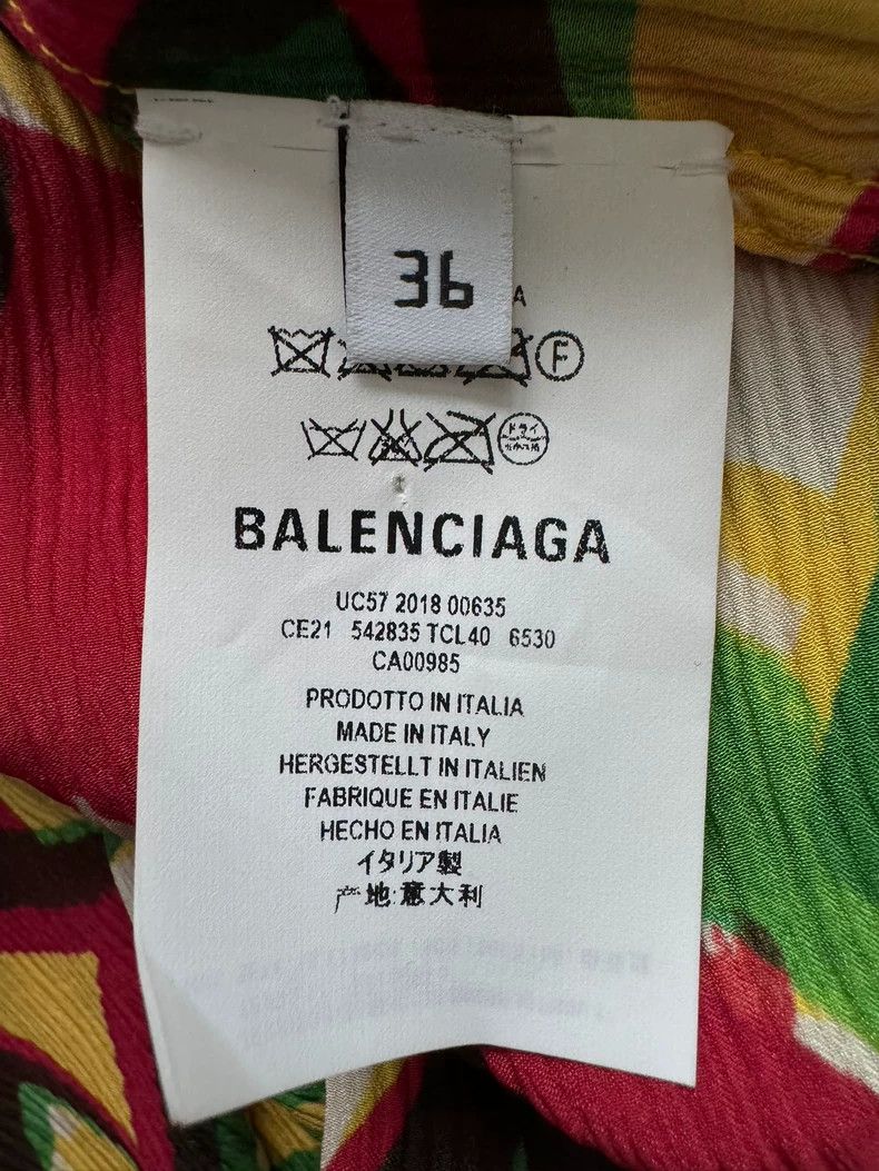 Balenciaga Balenciaga size 36 Folding silk graffiti shirt Size XS / US 0-2 / IT 36-38 - 3 Thumbnail
