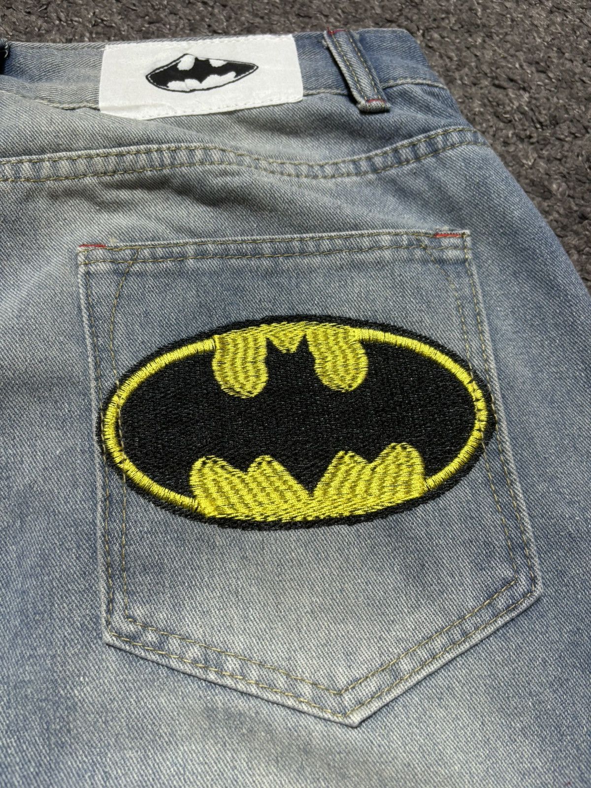 Jean × Vintage Vintage wide leg rare batman embroidered blue baggy jeans Size US 34 / EU 50 - 7 Thumbnail