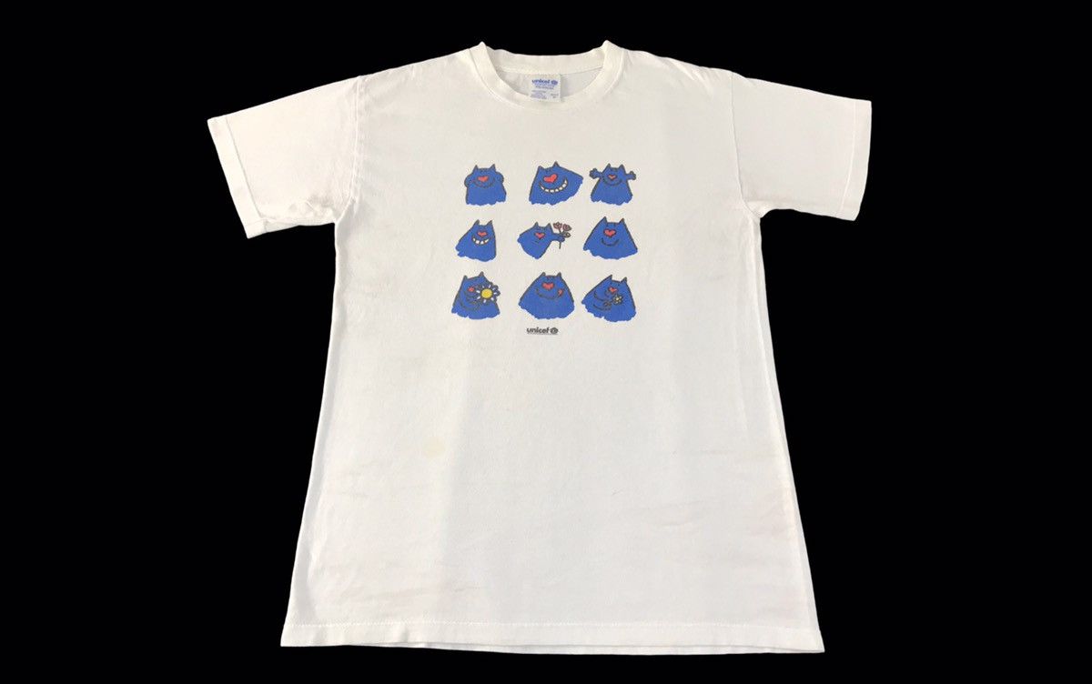 Vintage Vintage 90s Unicef Agostino Traini Blue Monster Logo Tee Size US M / EU 48-50 / 2 - 1 Thumbnail