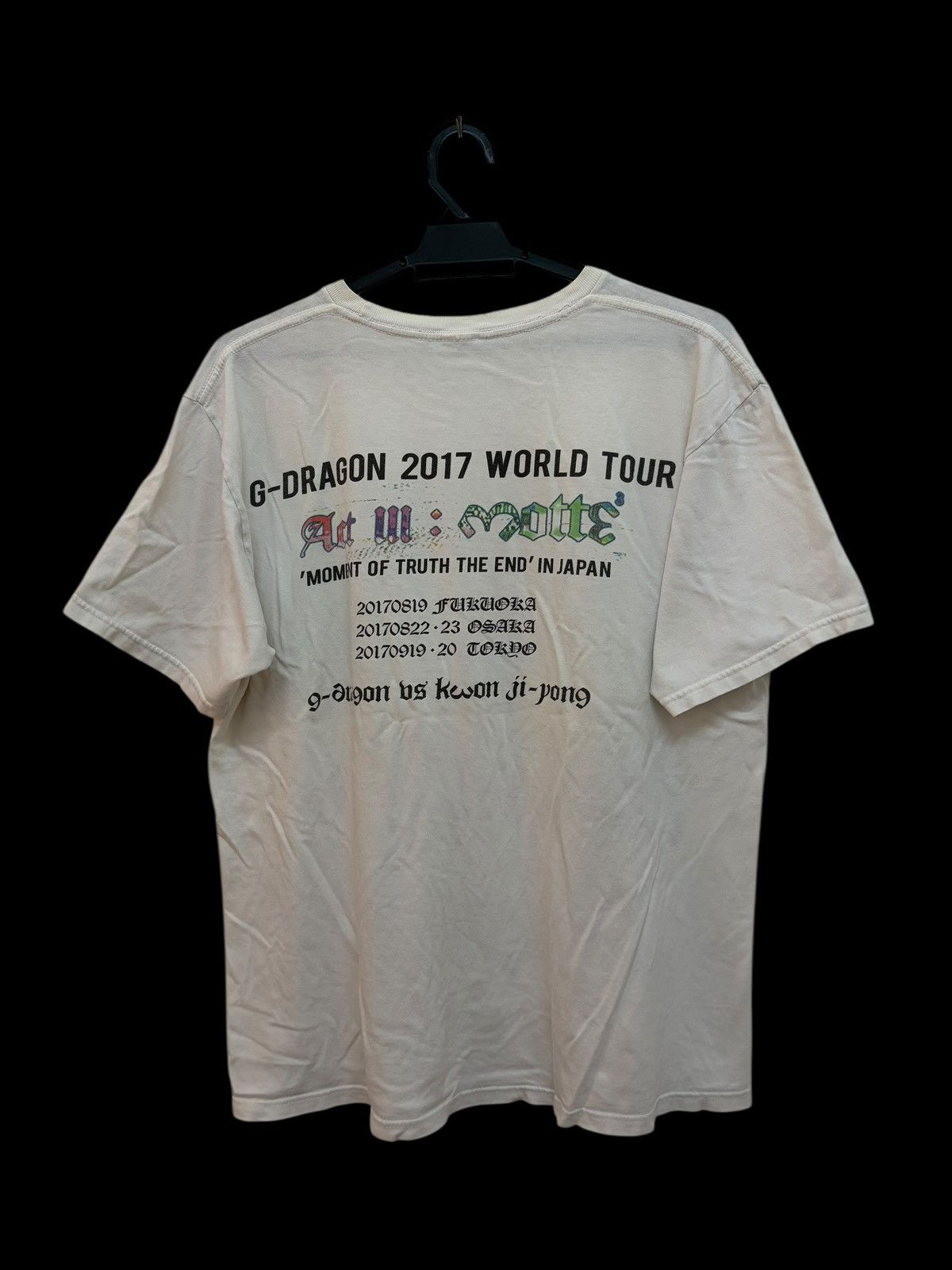 Band Tees G-DRAGON 2017 WORLD TOUR “MOMENT OF TRUTH END” IN JAPAN Size US M / EU 48-50 / 2 - 2 Thumbnail