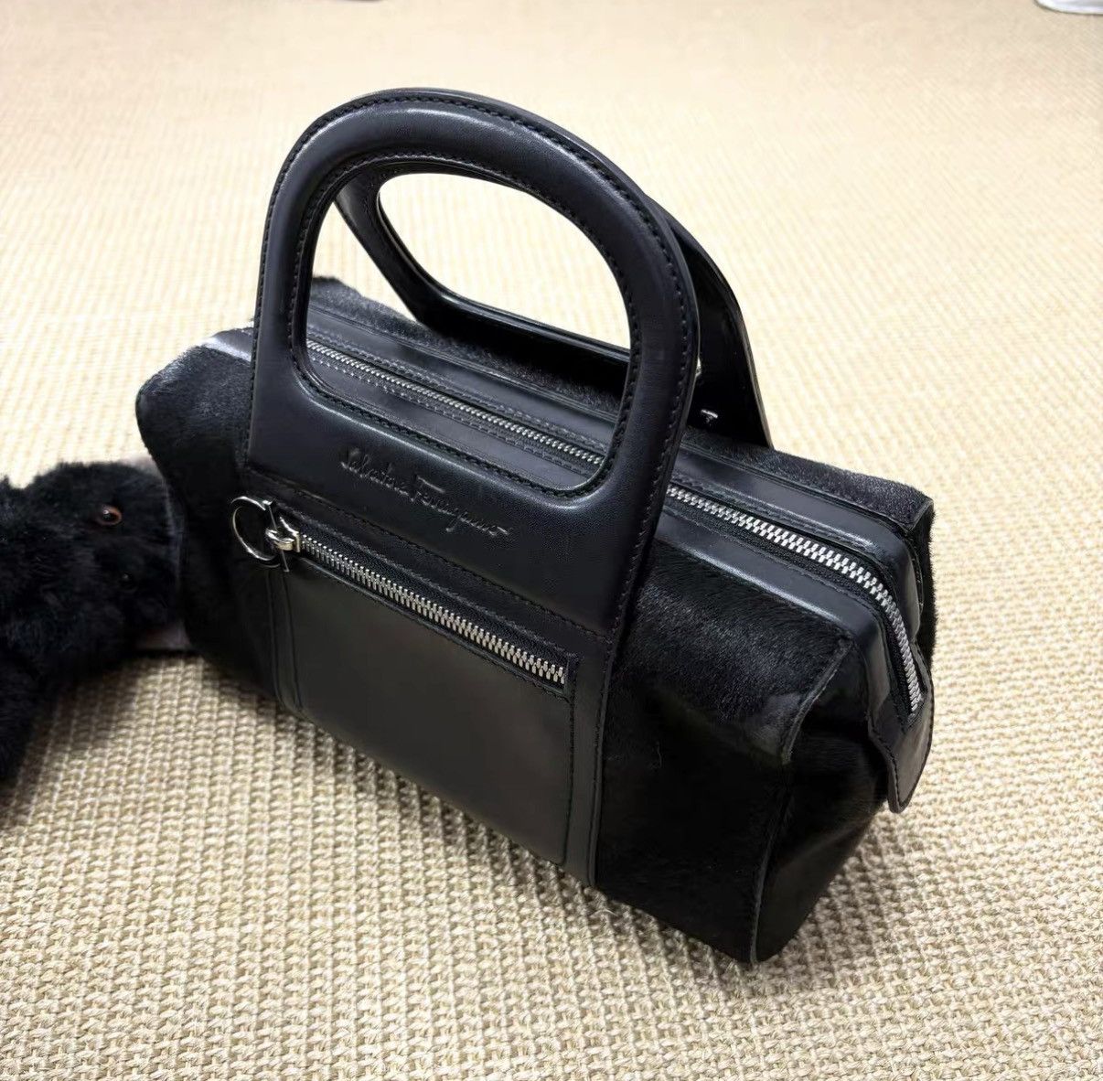 Salvatore Ferragamo Salvatore Ferragamo Pony Hair Handbag J29 Size ONE SIZE - 2 Thumbnail