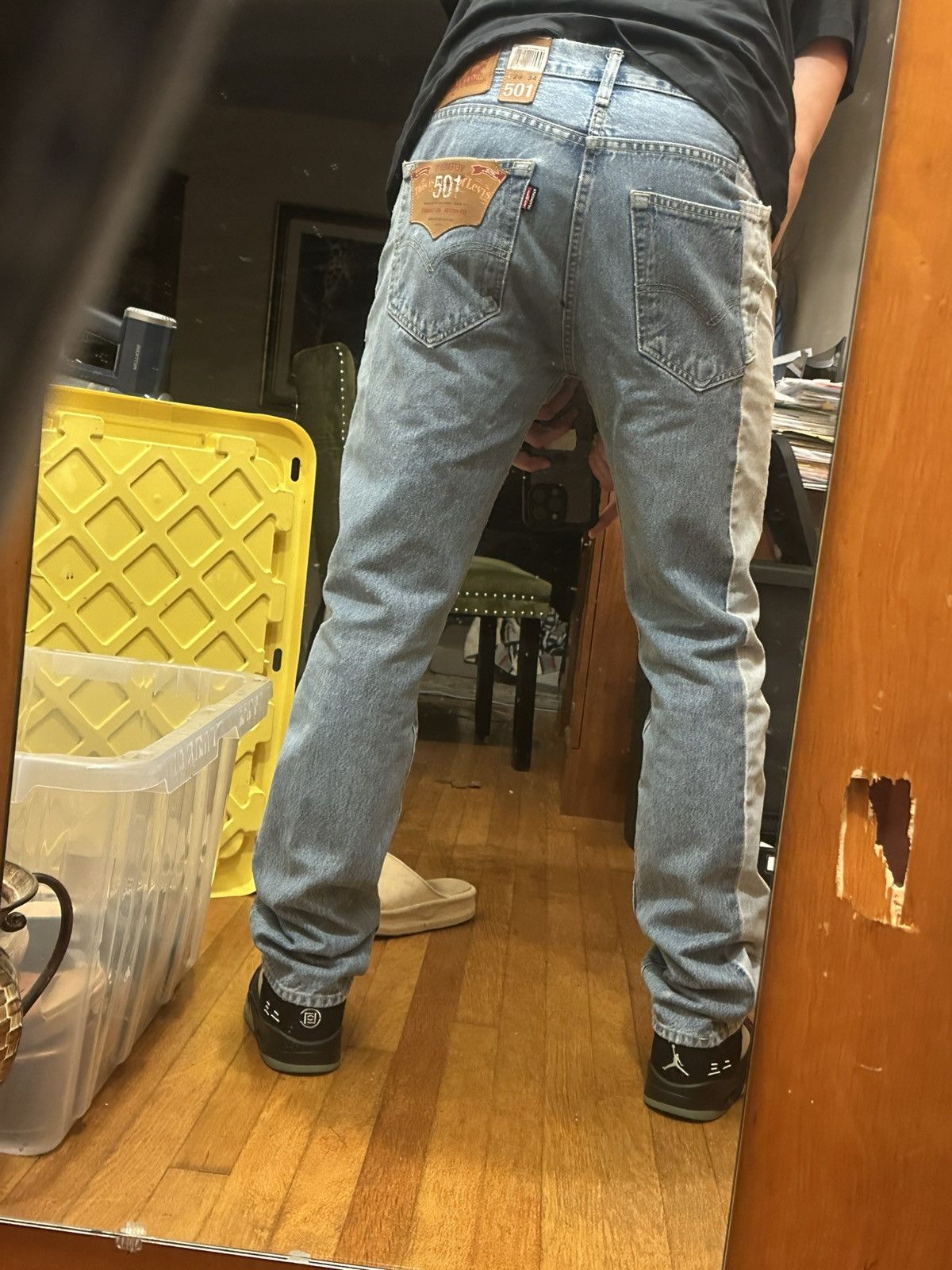 Levi's × Vetements Levi X Vetements 1/1 501 jeans Size US 28 / EU 44 - 11 Thumbnail