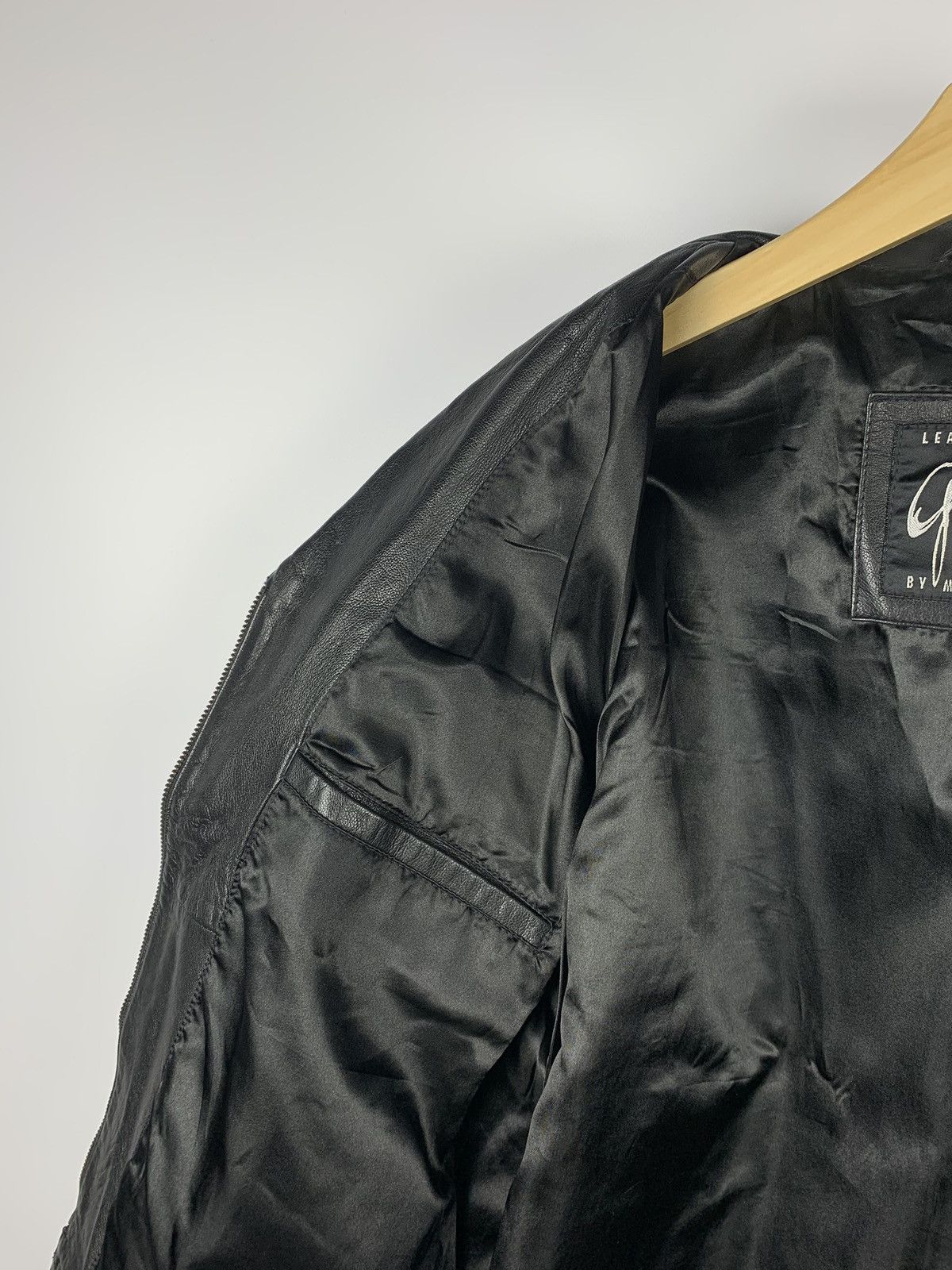 Genuine Leather Vintage Gipsy Avant Garde Leather Jacket Japanese Style Rare Size US L / EU 52-54 / 3 - 10 Thumbnail