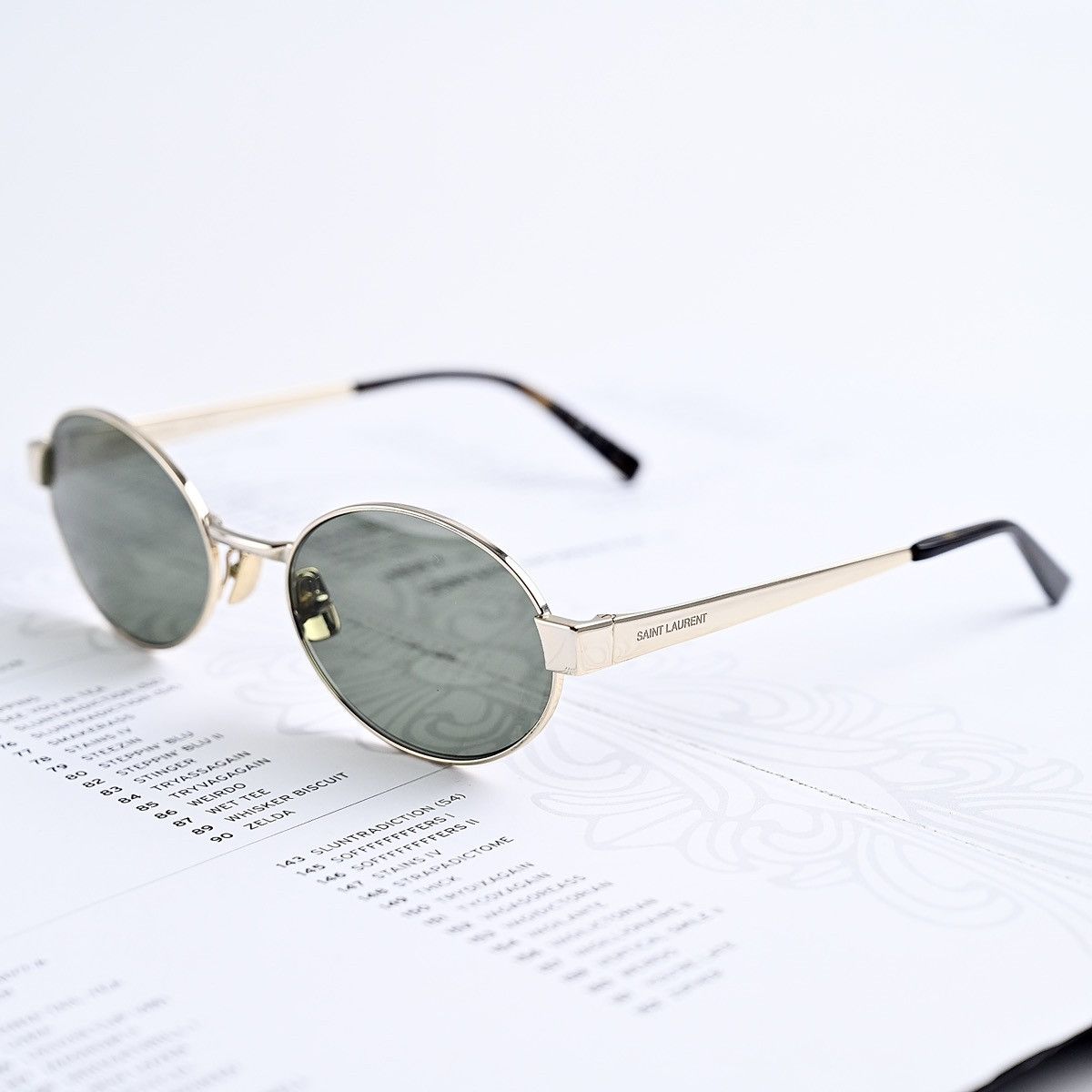 Yves Saint Laurent SAINT LAURENT SL 692 SUNGLASSES Size ONE SIZE - 2 Thumbnail