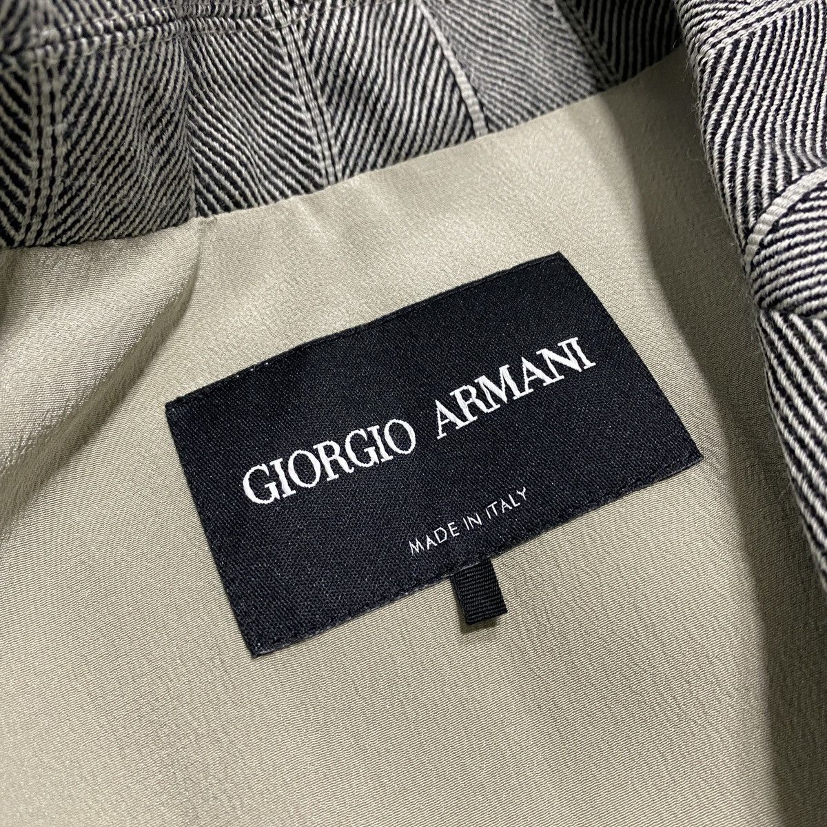 Giorgio Armani Pinstripe Jacket Size US L / EU 52-54 / 3 - 11 Thumbnail