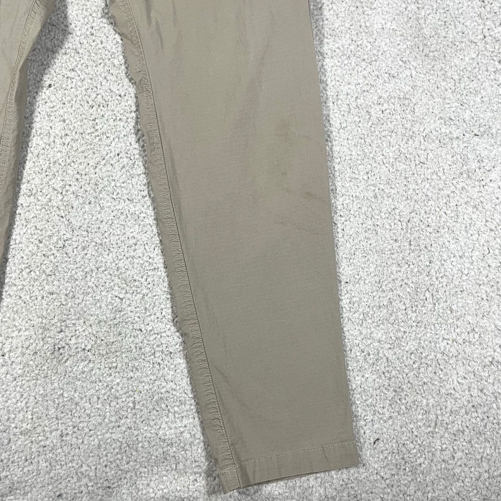 Vuori Vuori Mens L pants Straight Jogger Cotton Spandex Beige Pocket Logo Zipper Adjustable Waist Inseam 30 in Outdoor Casual Workwear Size US 33 - 3 Thumbnail