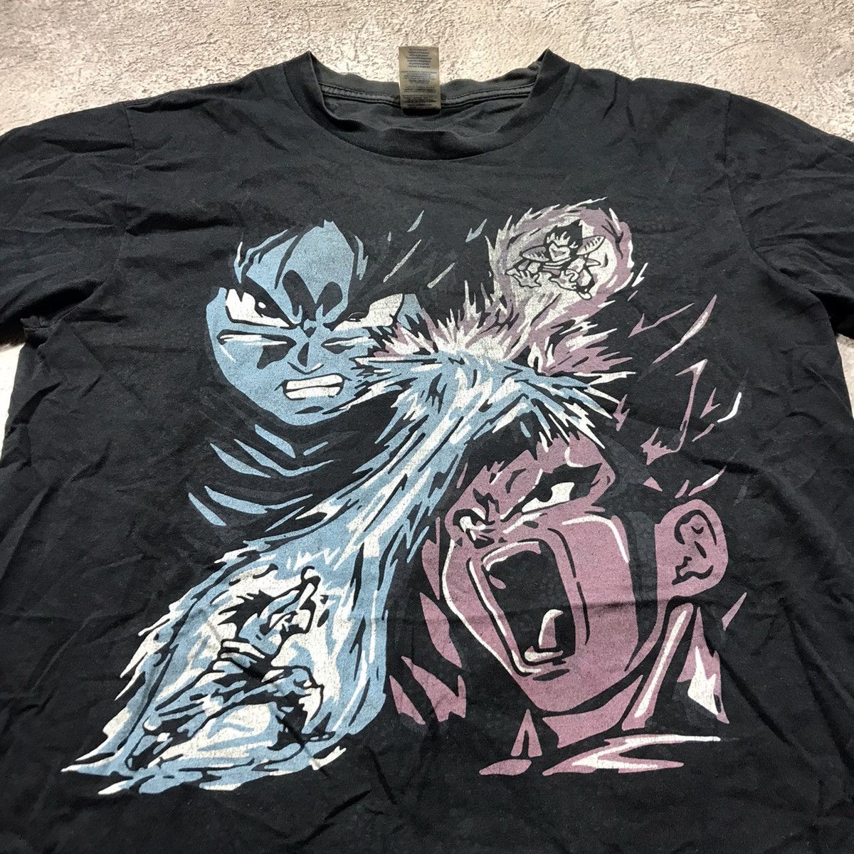 Vintage Vintage 90s Anime Graphic Tee Sun Faded Streetwear Baggy M Size US M / EU 48-50 / 2 - 3 Thumbnail