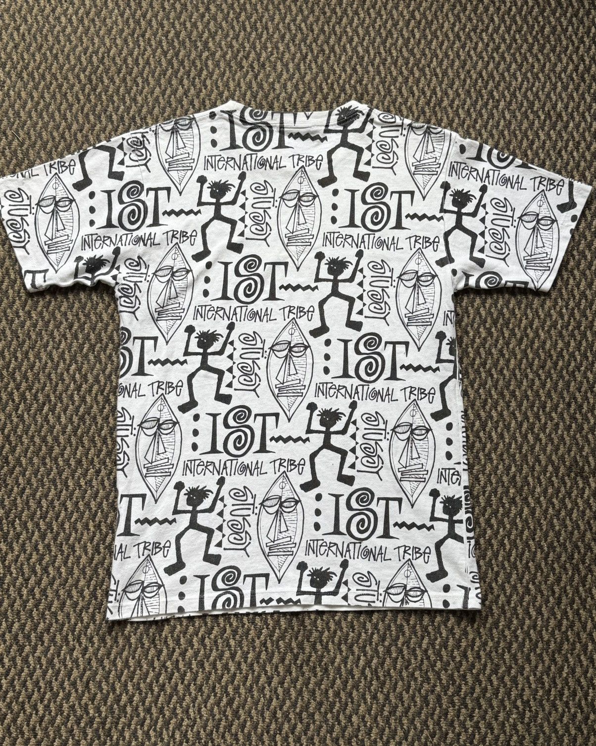 Stussy Vintage Stussy AOP IST Tribe Shirt Size US S / EU 44-46 / 1 - 2 Thumbnail