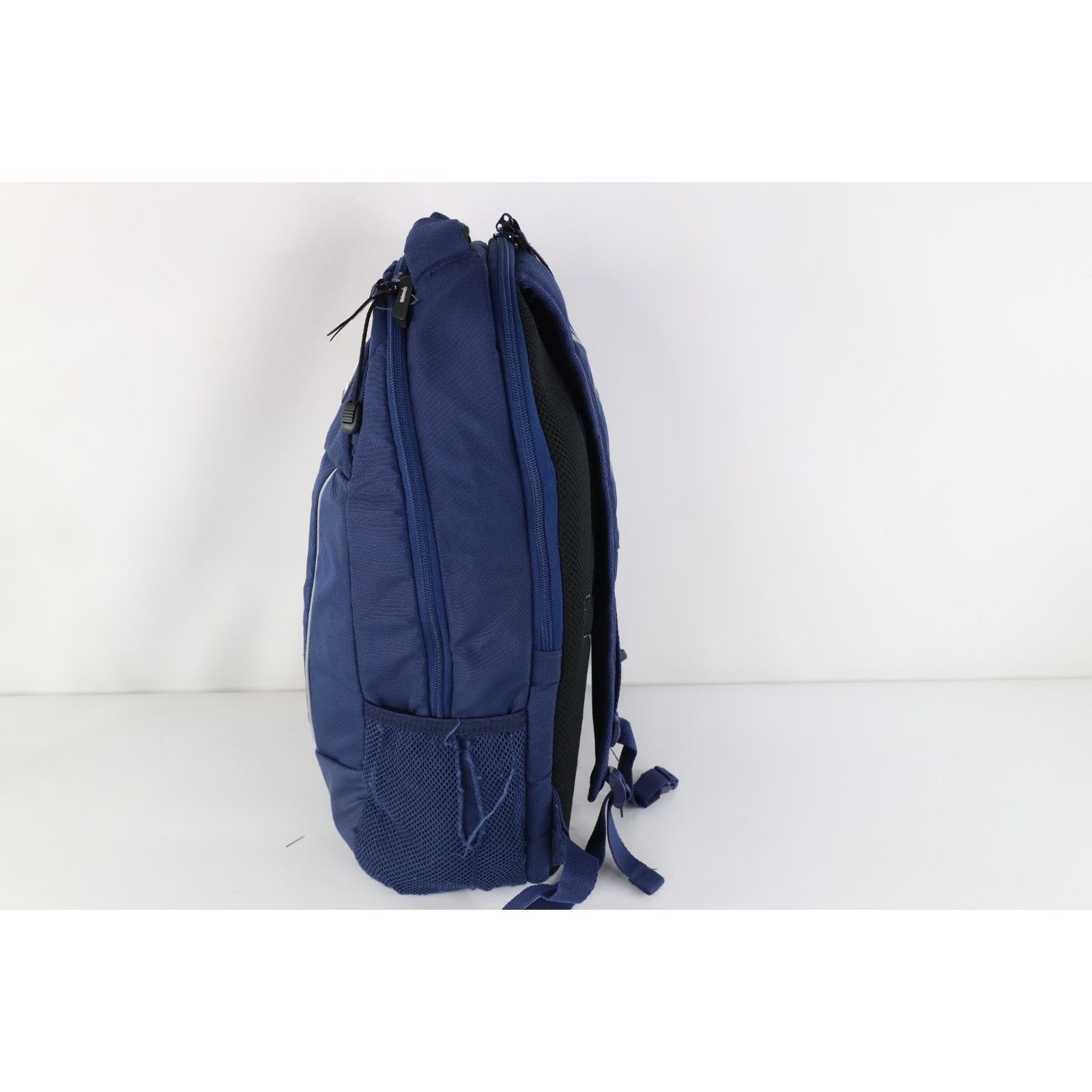 Reebok Vintage Y2K Reebok Crossfit Spell Out Workout Backpack Bag Size ONE SIZE - 4 Thumbnail