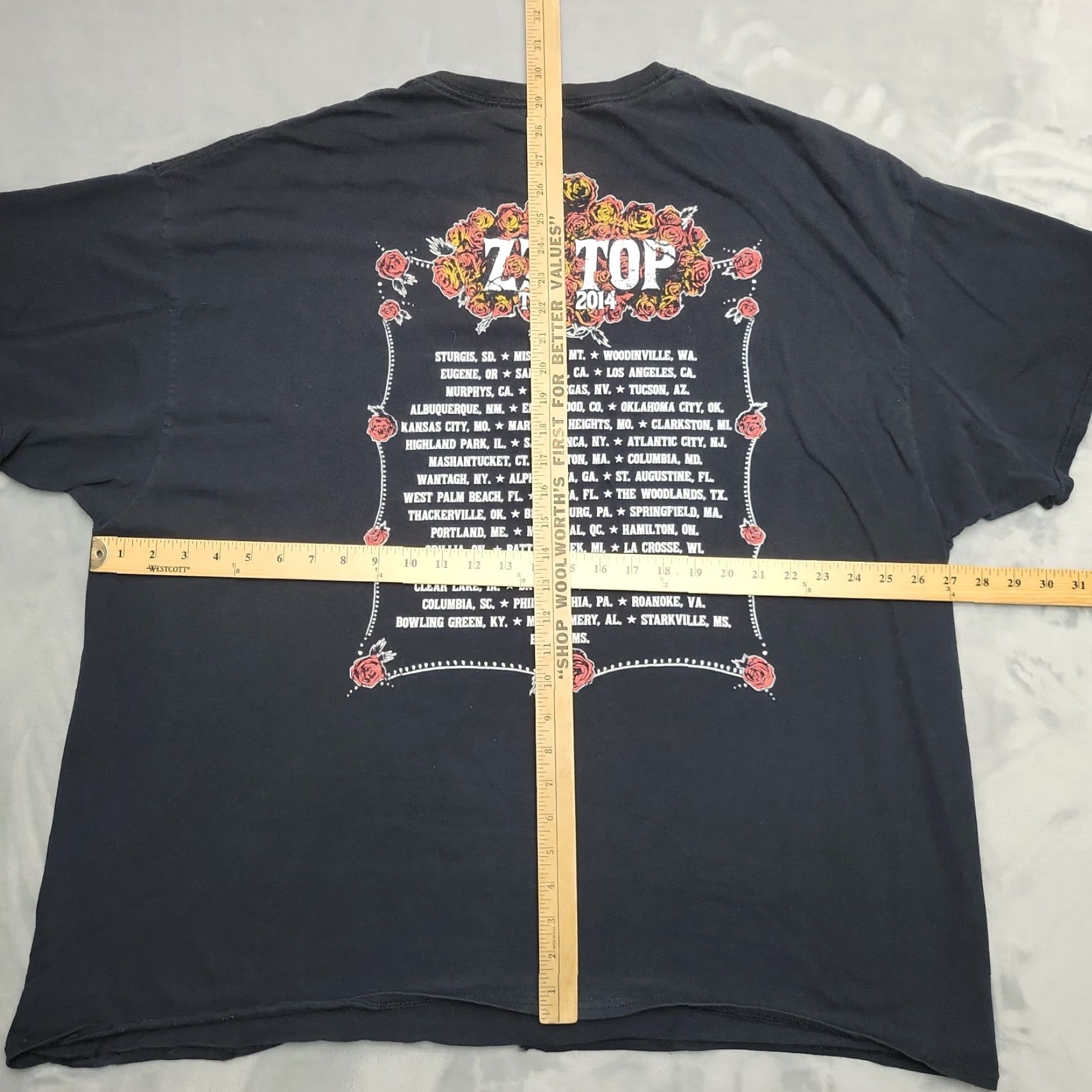 Vintage VINTAGE ZZ Top 2014 Tour TEE Mens XL Black Graphic Band Shirt Rock Concert Short Sleeve Crew Neck Cotton Jersey Logo Modern Size US XL / EU 56 / 4 - 7 Thumbnail