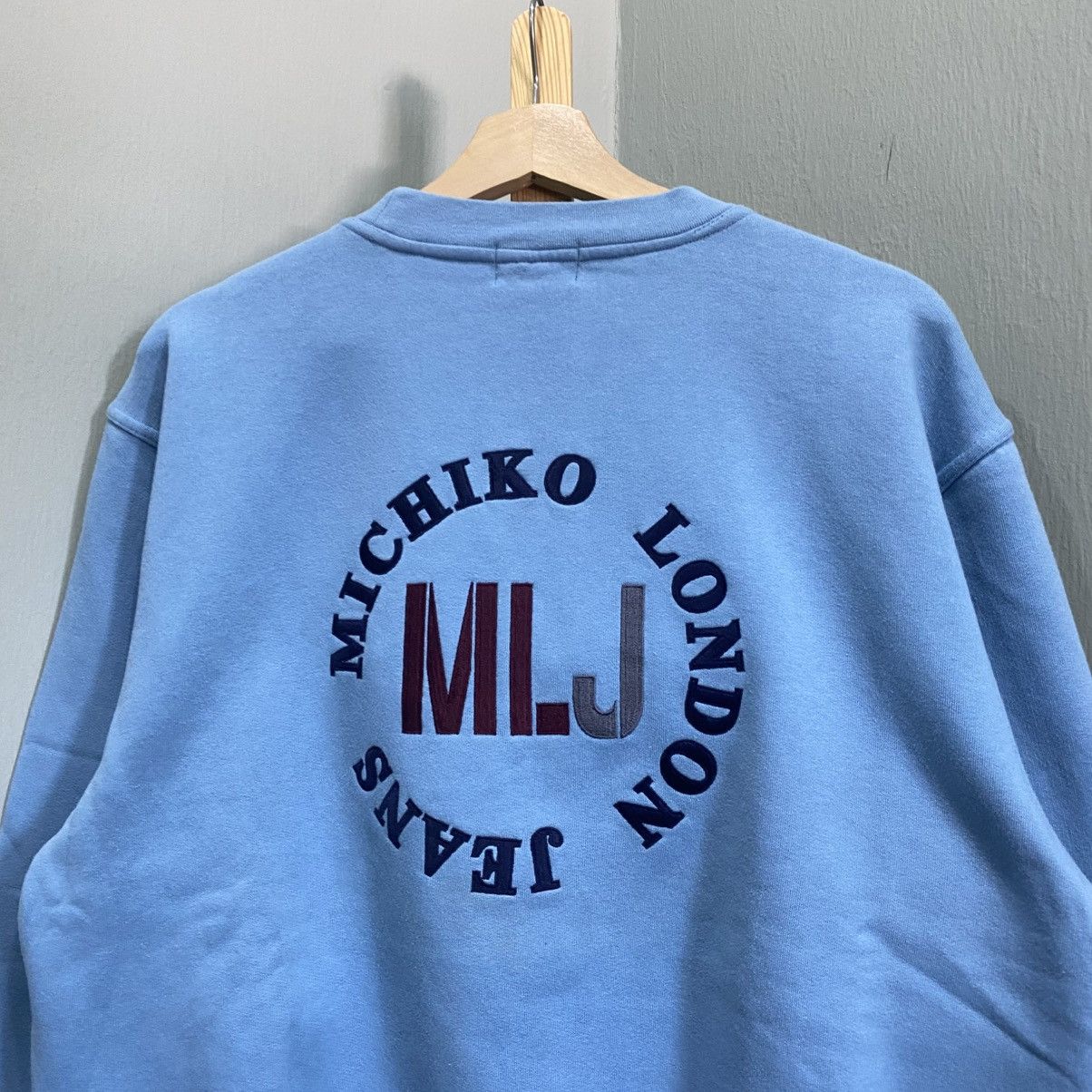 Michiko Koshino London Vintage 90s Michiko London Jeans Embroidered Logo Sweatshirt Size US L / EU 52-54 / 3 - 3 Thumbnail