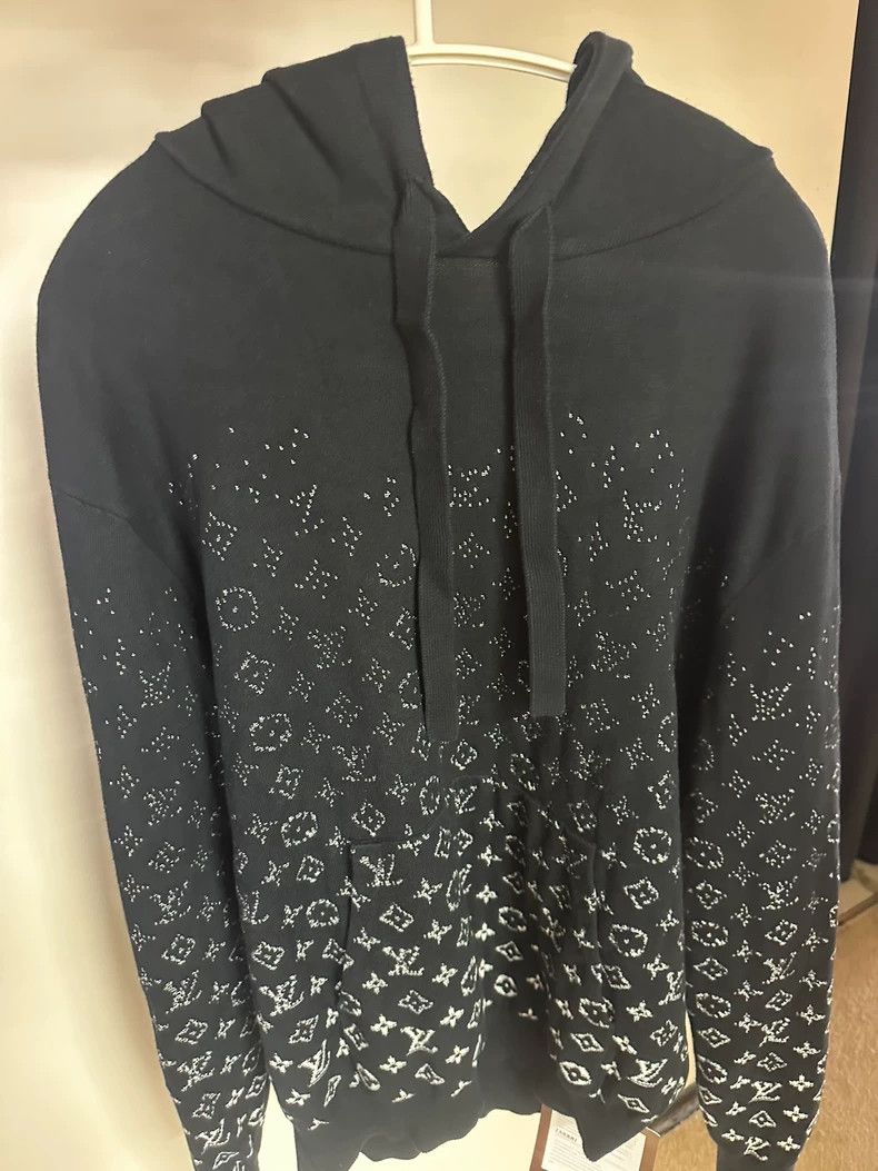 Louis Vuitton Louis Vuitton Black and white gradient hooded sweatshirt Size US M / EU 48-50 / 2 - 1 Thumbnail