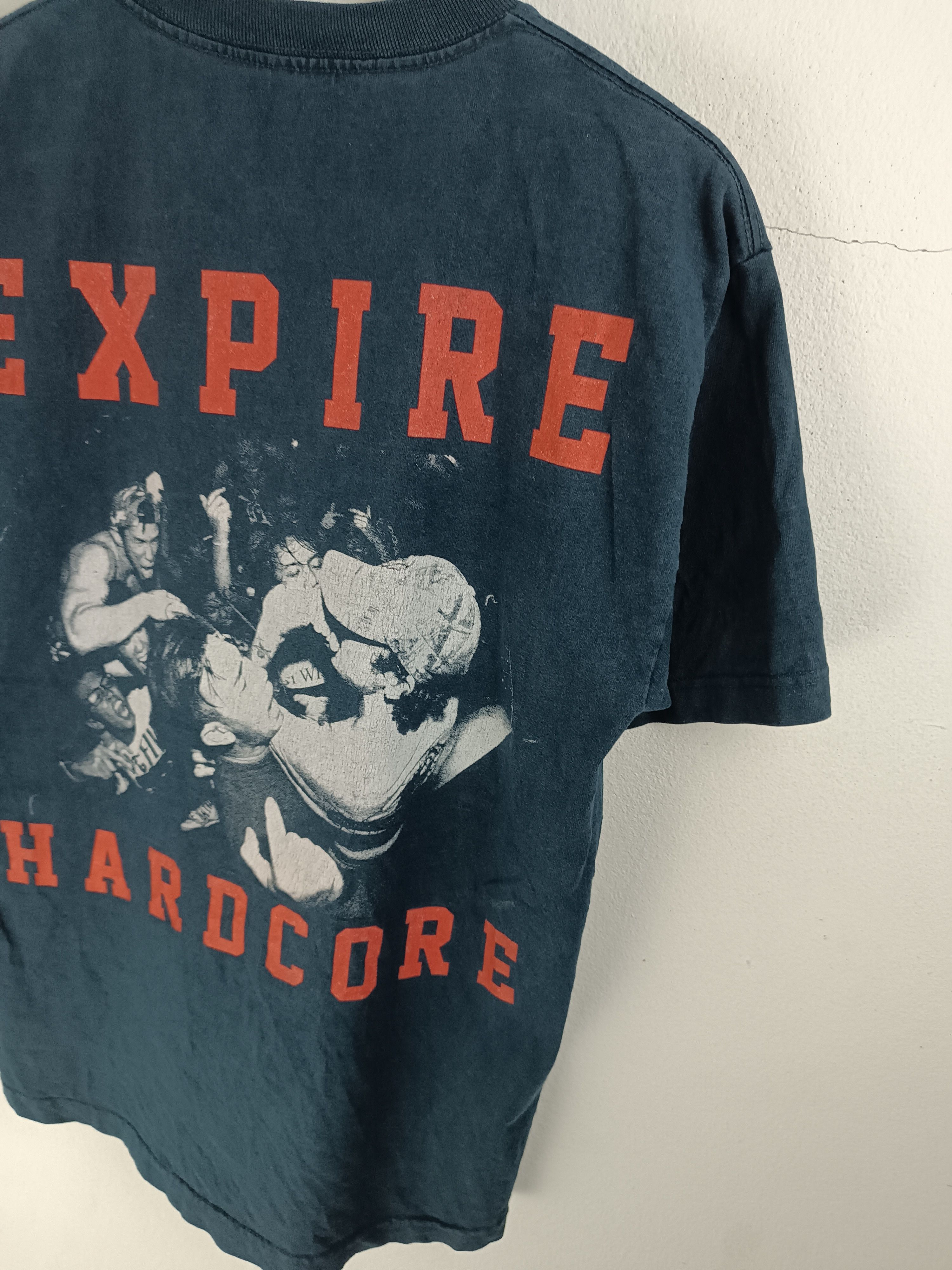 Band Tees VINTAGE 2000s EXPIRE HARDCORE PUNK terror bane cro mags Size US M / EU 48-50 / 2 - 7 Thumbnail