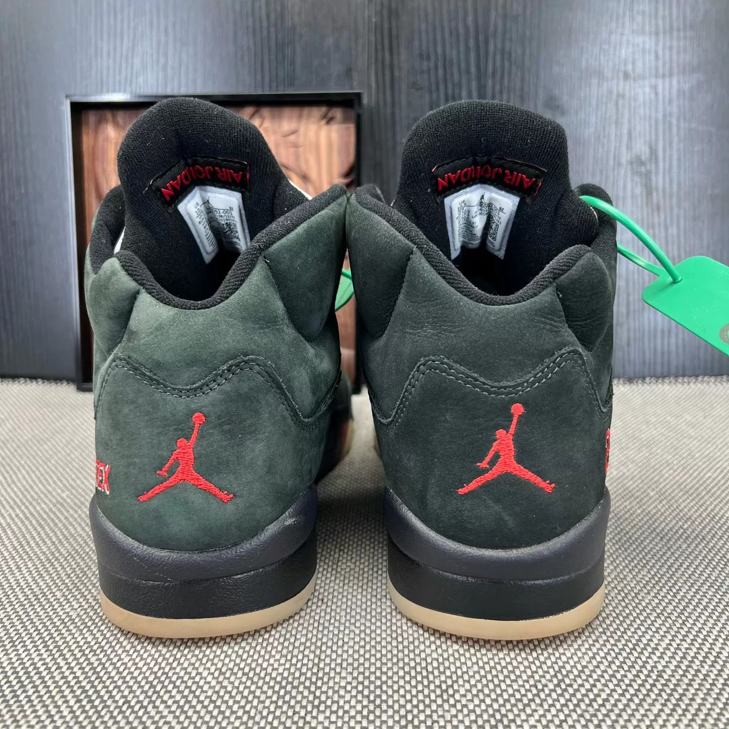 Nike Air Jordan 5 Gore-Tex Black Red 42.5 Mint Size US 9.5 / EU 42-43 - 5 Thumbnail