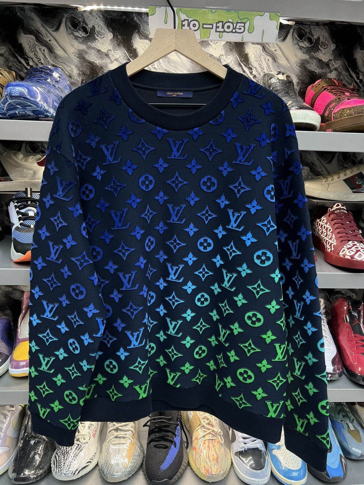 Louis Vuitton Louis Vuitton Multicolor Gradient Crewneck Size US XL / EU 56 / 4 - 1 Thumbnail
