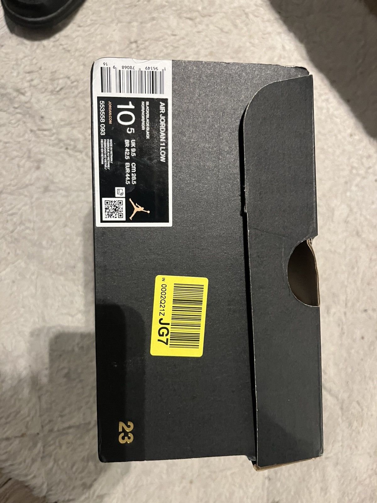 Jordan Brand Jordan 1 low triple black Size US 10.5 / EU 43-44 - 6 Thumbnail