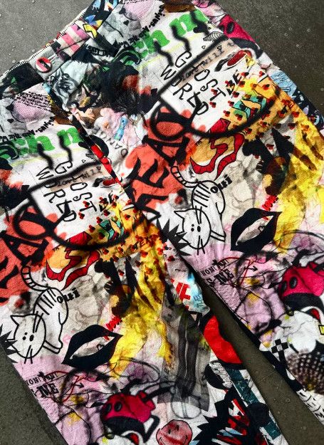 Nozomi Ishiguro Nozomi Ishiguro Graffiti Manga Print Pants Size US 39 - 6 Thumbnail