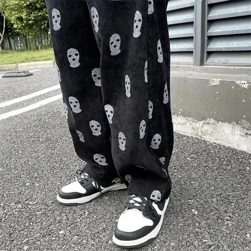 Japanese Brand × Vintage Gothic Skull Casual Baggy Men Pants Size US 32 / EU 48 - 1 Thumbnail