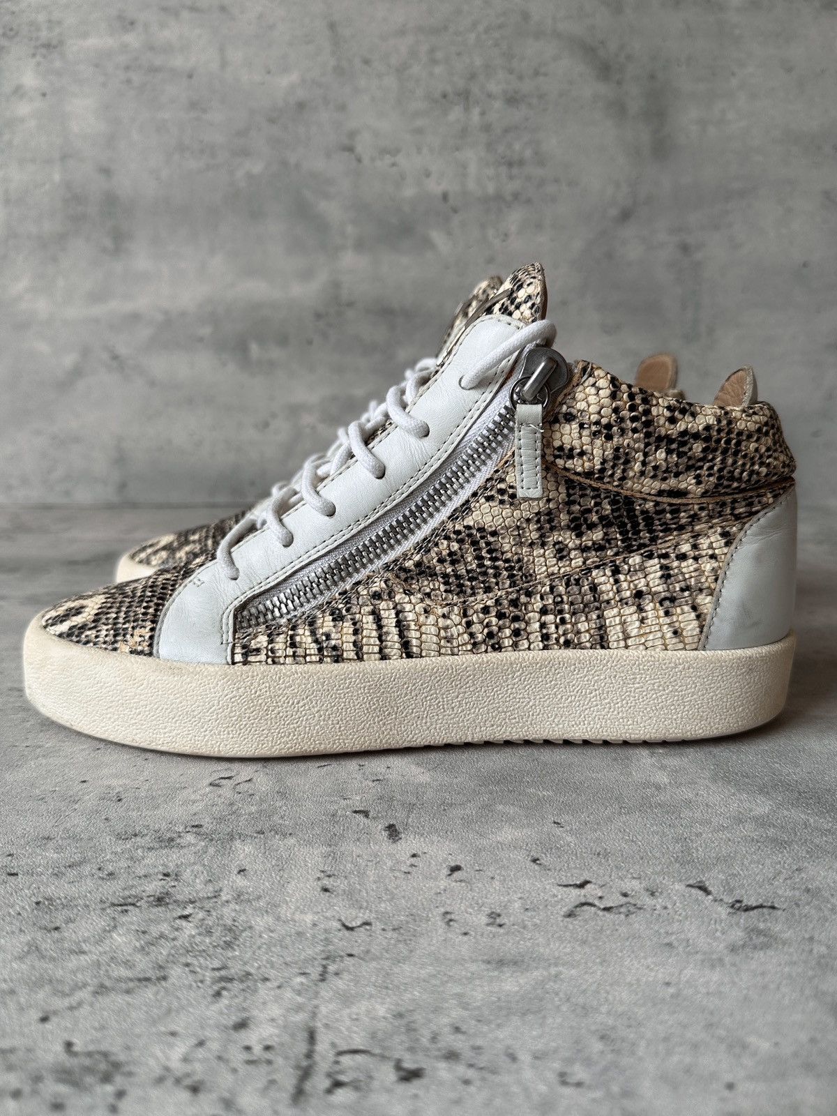 Giuseppe Zanotti KRISS PYTHON HIGH TOP SNEAKERS Size US 8 / EU 41 - 5 Thumbnail