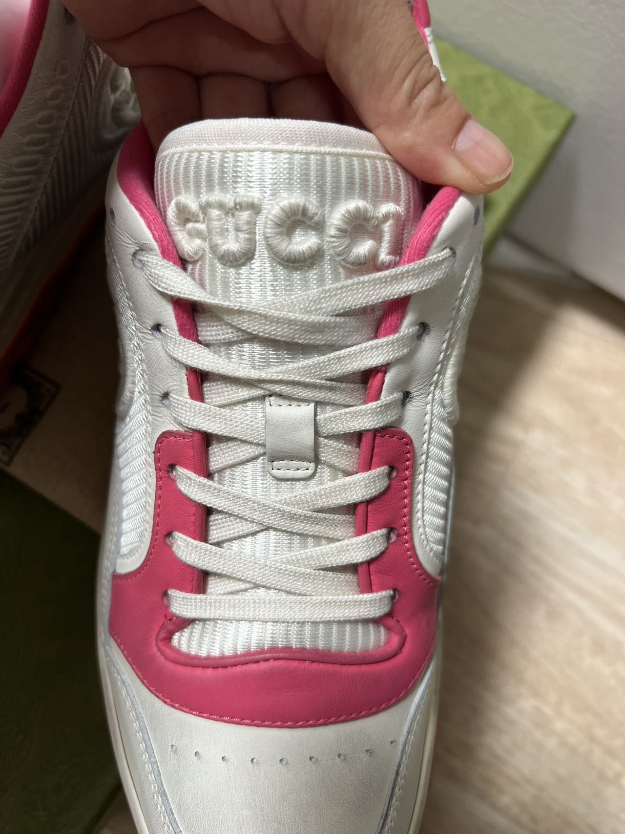 Gucci Gucci MAC80 Sneaker 'Off White Pink' 749909-AAB79-9152 Size US 10 / IT 40 - 9 Thumbnail