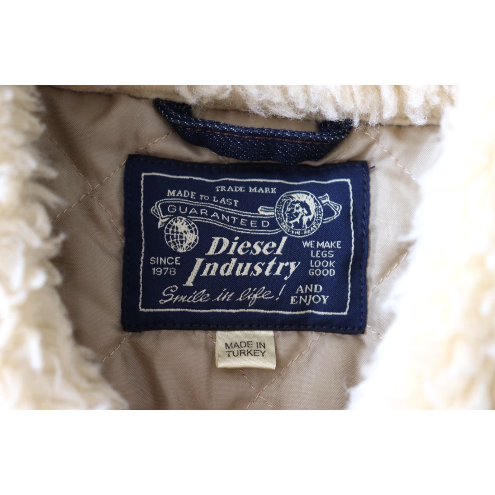 Diesel DIESEL Denim Jacket Womens Large Blue Teddy Sherpa Inside Winter Ladies Button Up Denim jacket Womens Large Blue Size L / US 10 / IT 46 - 2 Thumbnail