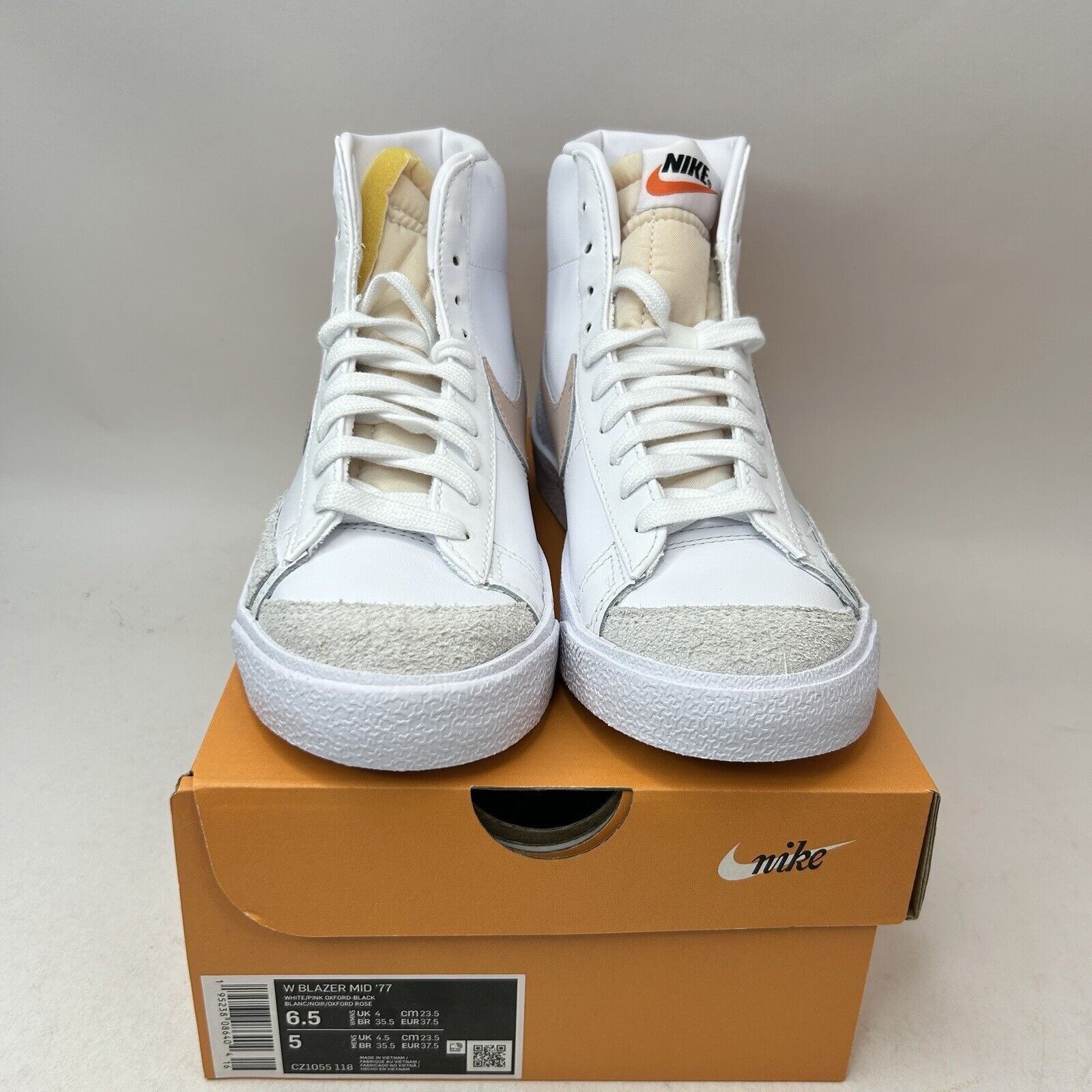 Nike Nike Blazer Mid '77 Vintage WMNS “Pink Oxford” 2024 Size US 6.5 / IT 36.5 - 2 Thumbnail