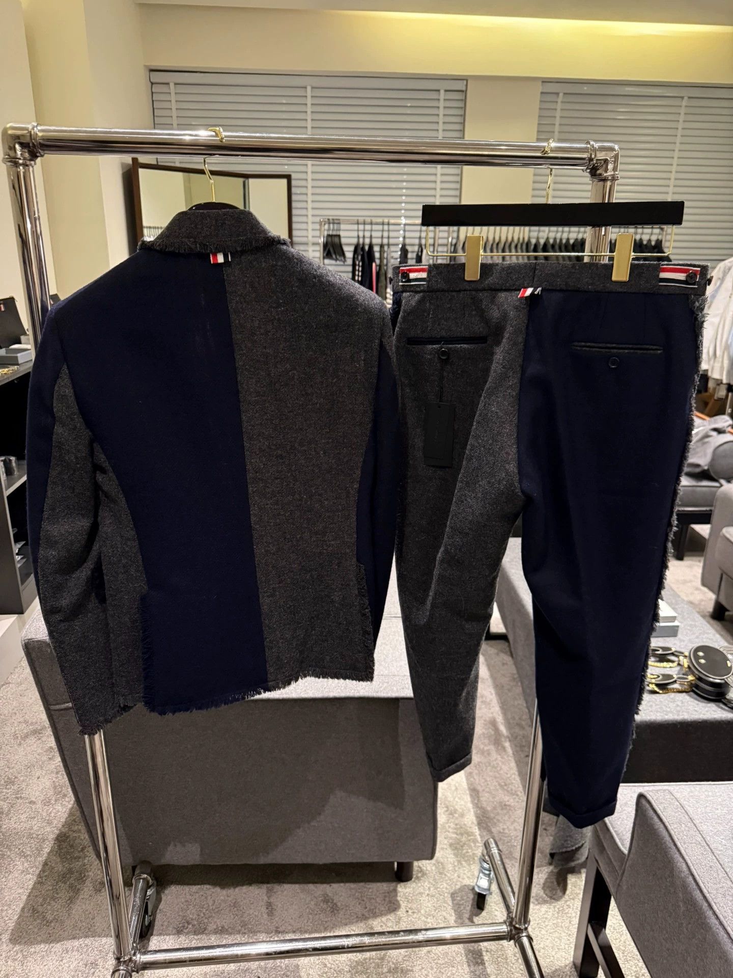 Thom Browne Thom Browne SS Raw Two-Tone Charcoal/Navy Slim Suit Size US M / EU 48-50 / 2 - 2 Thumbnail