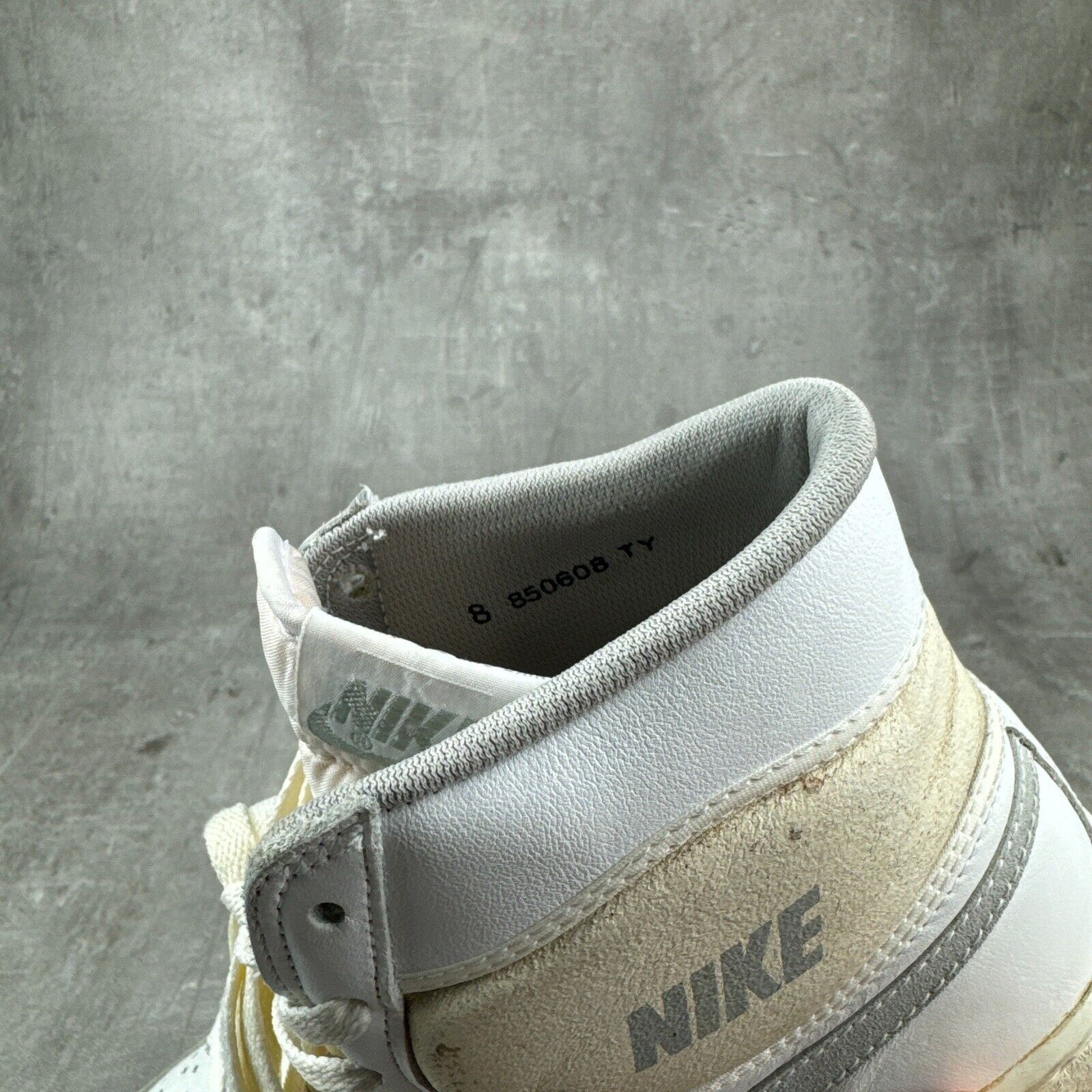 Nike 1985 Nike Sky Force High - Neutral Grey VNDS W BOX Size US 8 / EU 41 - 8 Thumbnail