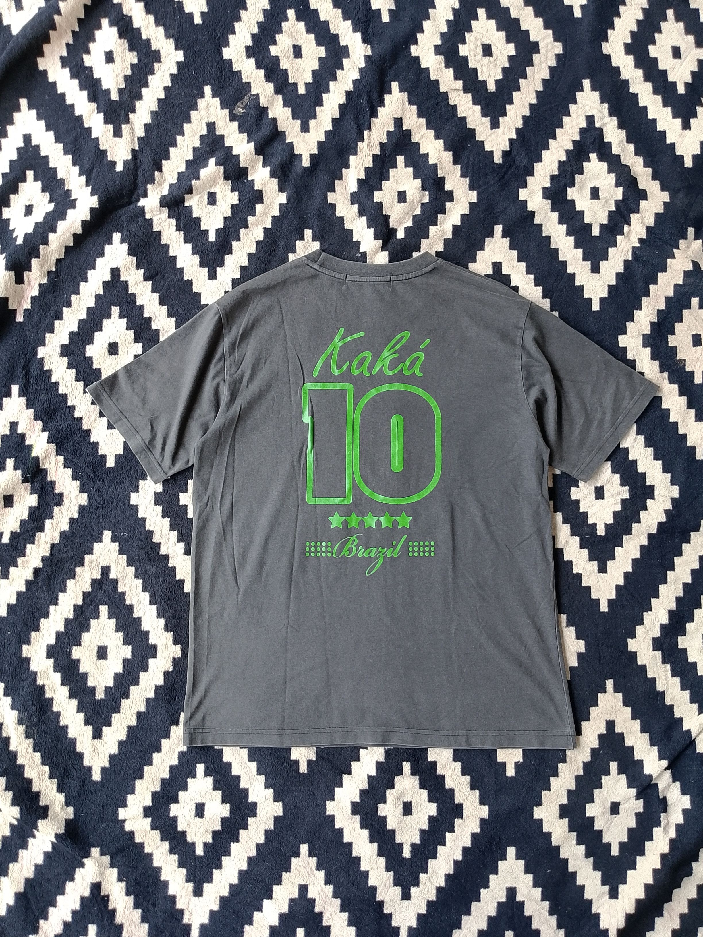Other 💥 Vintage Y2K Footeez Merch Ricardo Kaka Football Edition Size US L / EU 52-54 / 3 - 4 Thumbnail