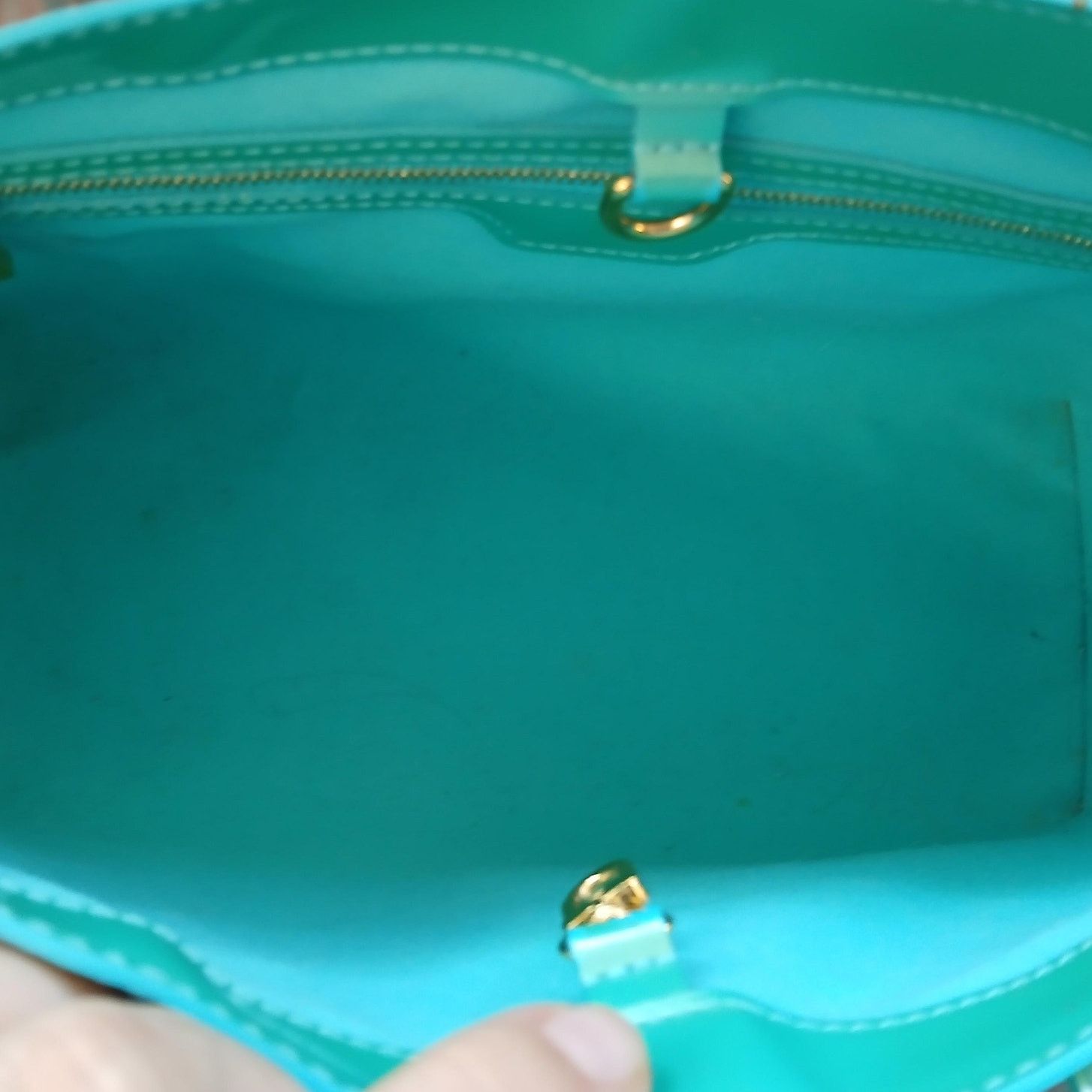 Louis Vuitton Louis Vuitton Monogram Vernis Wilshire PM Handbag Blue Lagon Size ONE SIZE - 12 Thumbnail