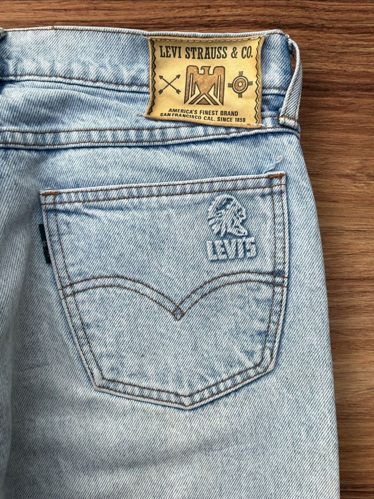 Levi's Vintage Y2K Levi’s Big E Blue Washed Apache Barrel Jeans Size US 29 - 8 Thumbnail