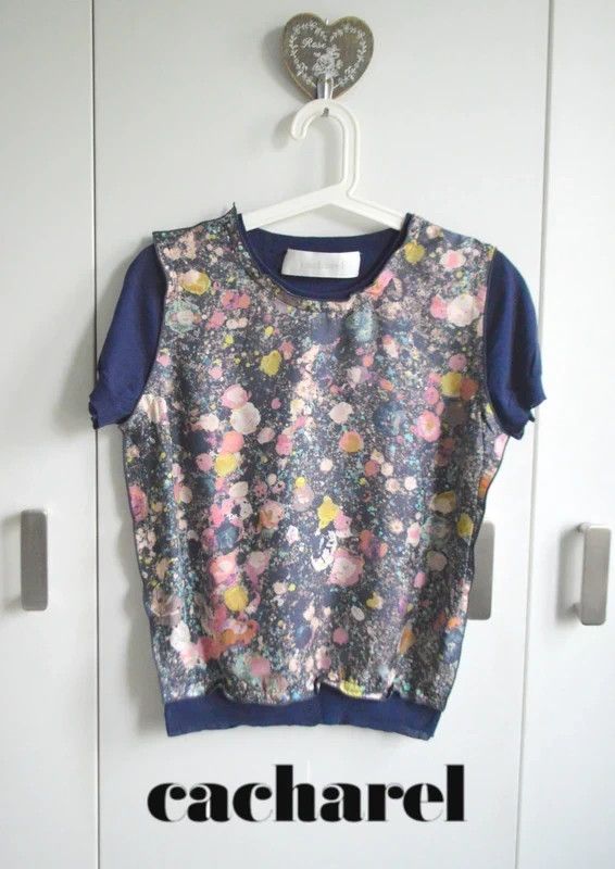 Cacharel SILK Cacharel luxury blouse 100% silk S colorful unique Size S / US 4 / IT 40 - 1 Thumbnail