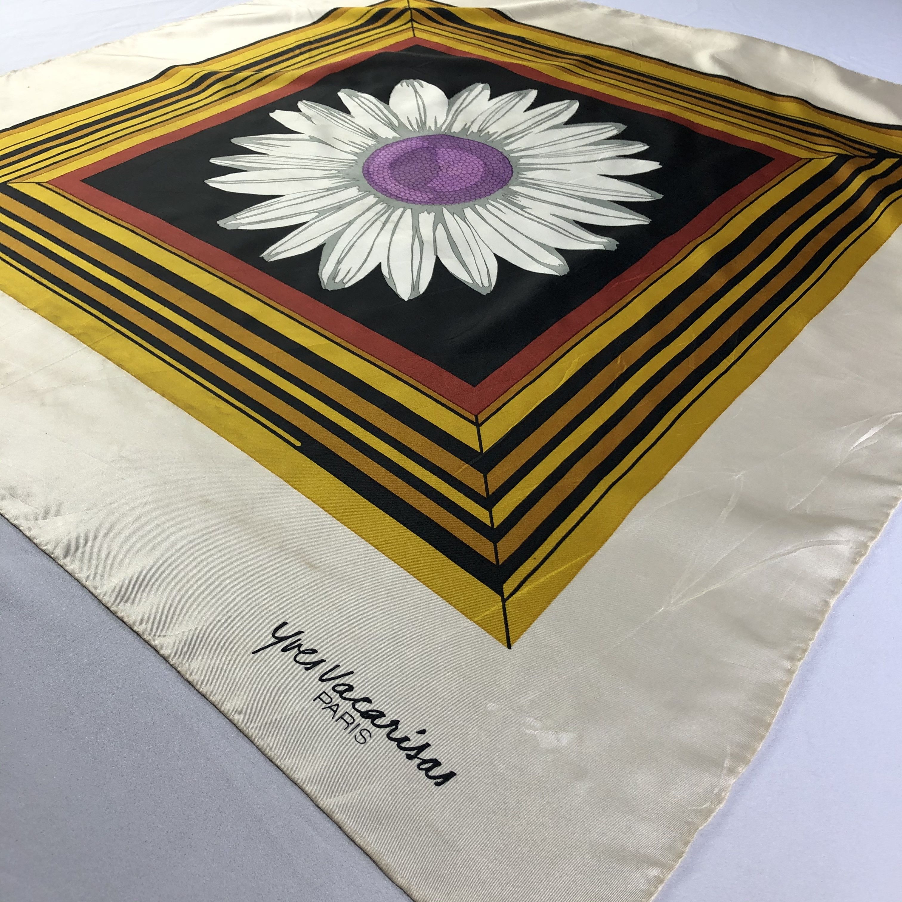 Vintage Vintage Yves Vacarisas Silk Scarf Size ONE SIZE - 4 Thumbnail