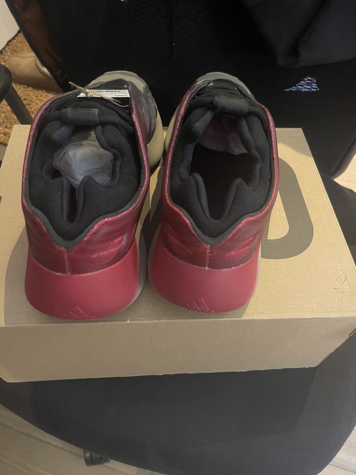 Yeezy Yeezy 700 Size US 11 / EU 44 - 5 Thumbnail