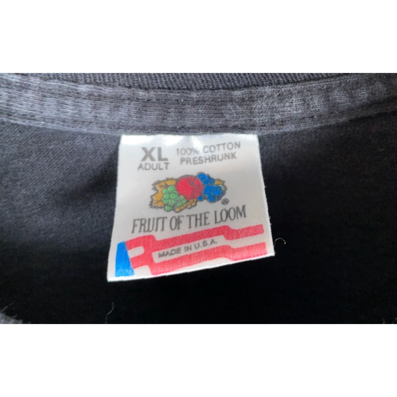 Fruit Of The Loom VINTAGE Elvis Presley T-Shirt 1992 Black XL Fruit of the Loom Men’s Short Sleeve Crew Neck Graphic Print Retro 90s Size US XL / EU 56 / 4 - 3 Thumbnail